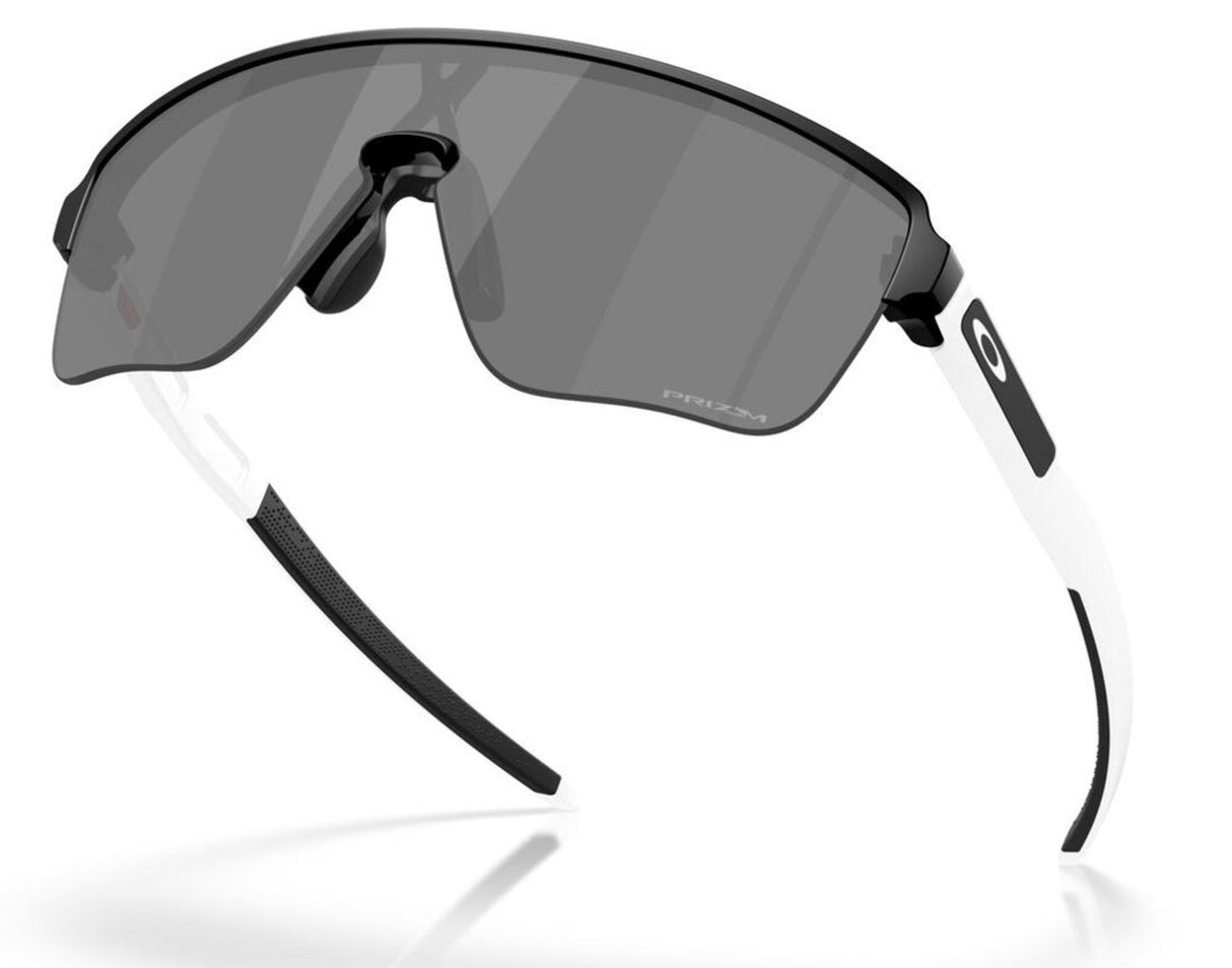 Oakley<br>Corridor SQ