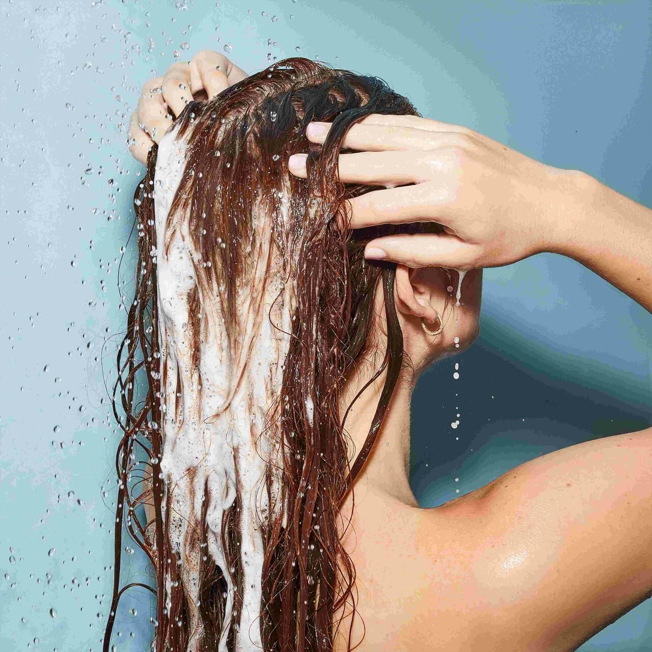 Olaplex No.4C Bond Maintenance Shampoo