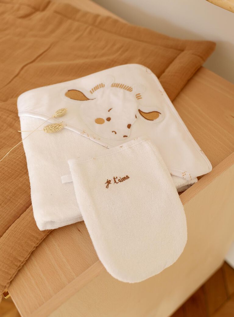 Pointe éponge et gant de toilette écrus Girafe