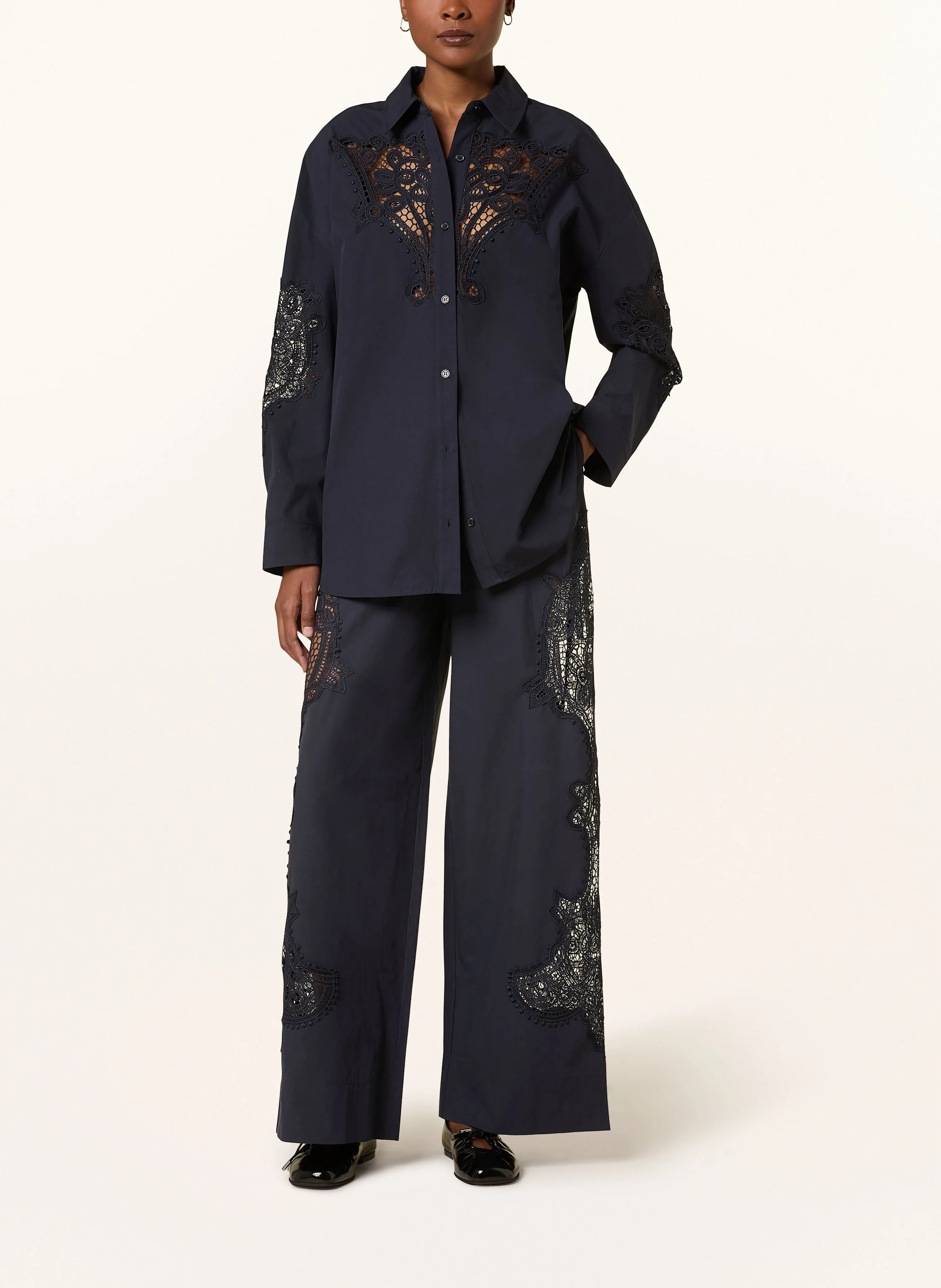 ESSENTIEL ANTWERP Oversized-Hemdbluse HOOFD mit Spitze