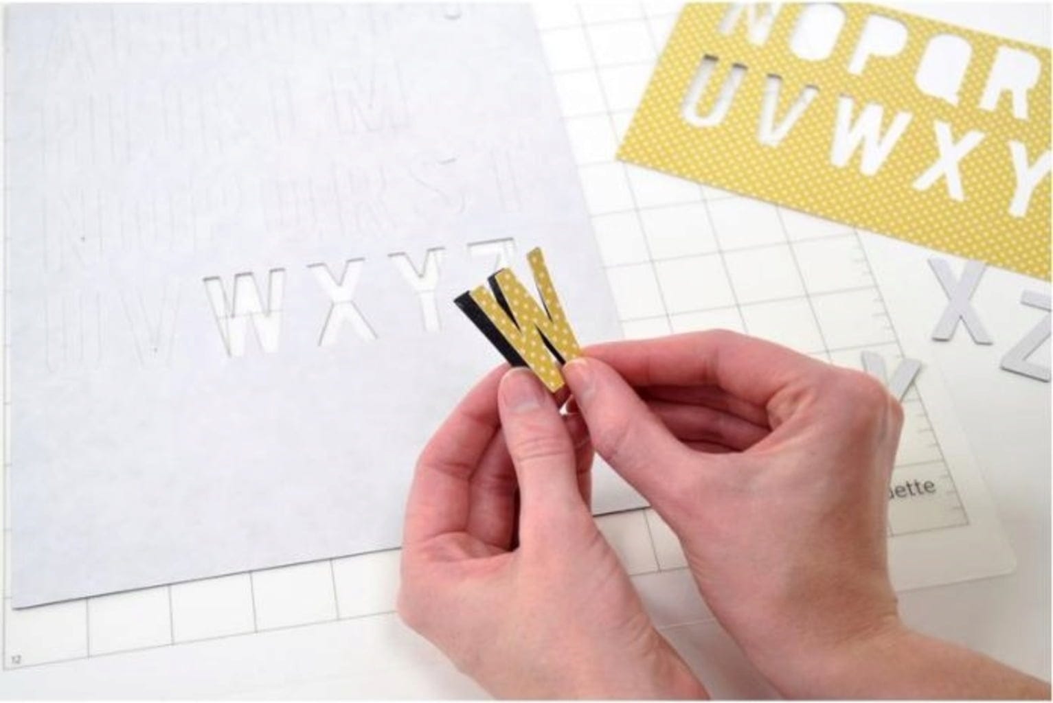 Silhouette  Adhesive Magnet Paper    Erstelle deine eigenen Magneten!