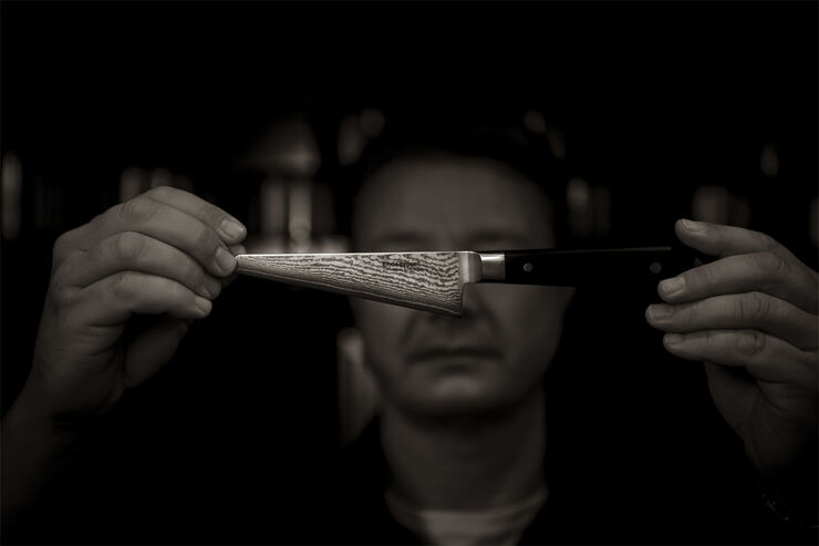 Endeavour Honesuki - kniv 13 cm Black