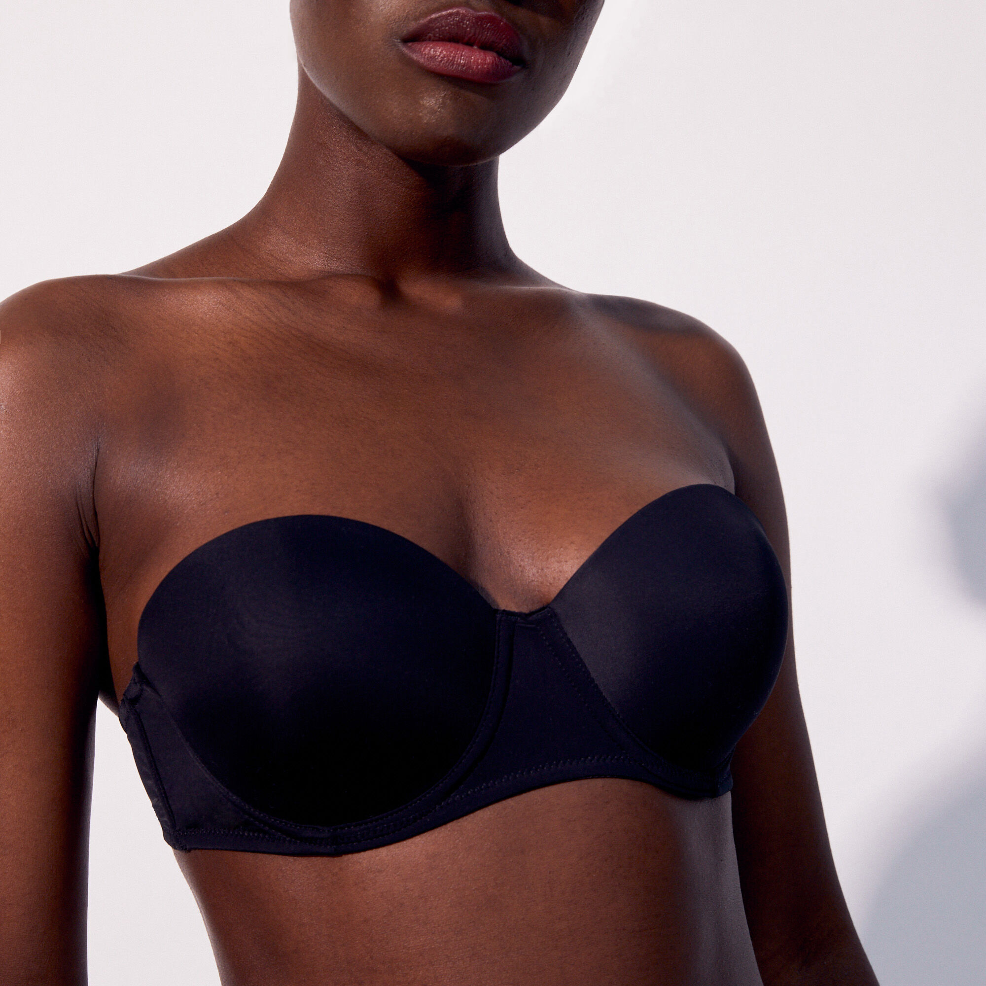 Soutien-gorge bandeau en microfibre