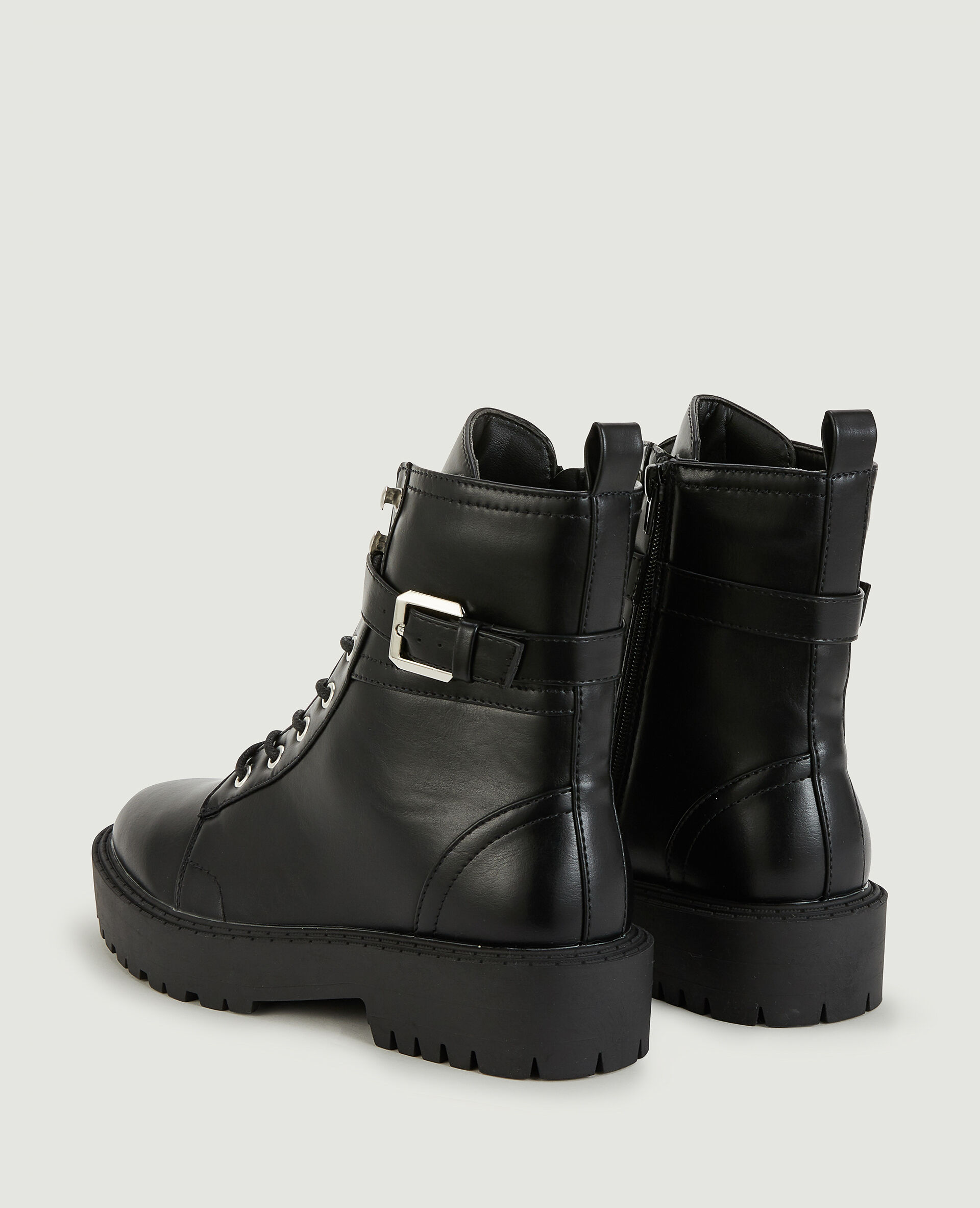 Bottines à lacets et bride - Noir