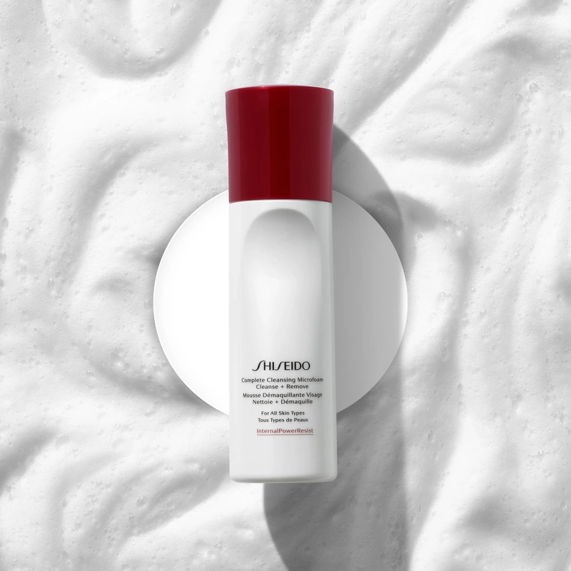 Shiseido Defend Complete Cleansing Microfoam 180 ml