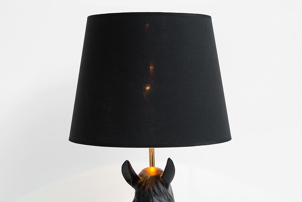 Extravagante Stehlampe BLACK BEAUTY 130cm schwarz Pferdefigur