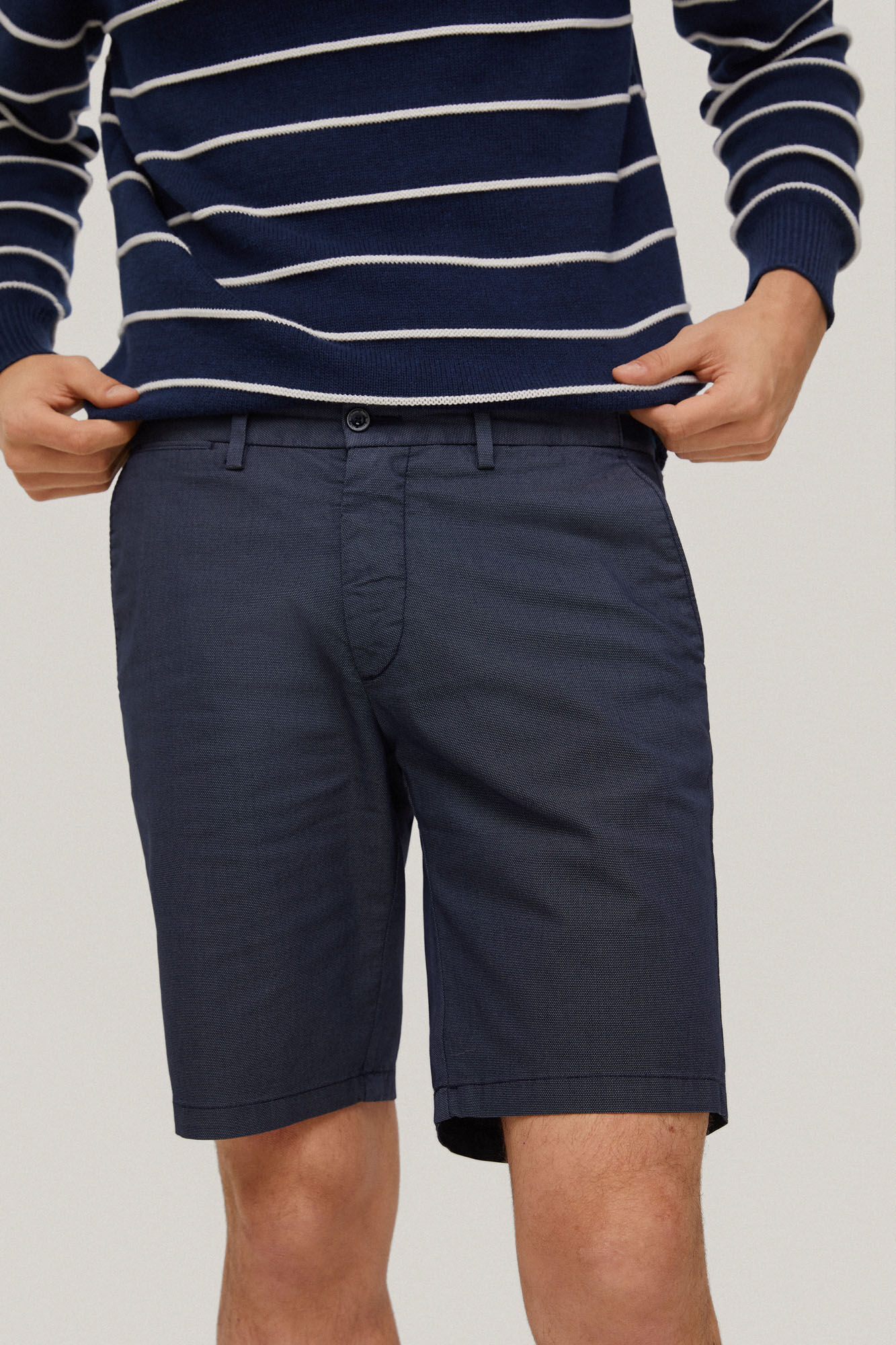 Bermuda chino com fitas - Azul