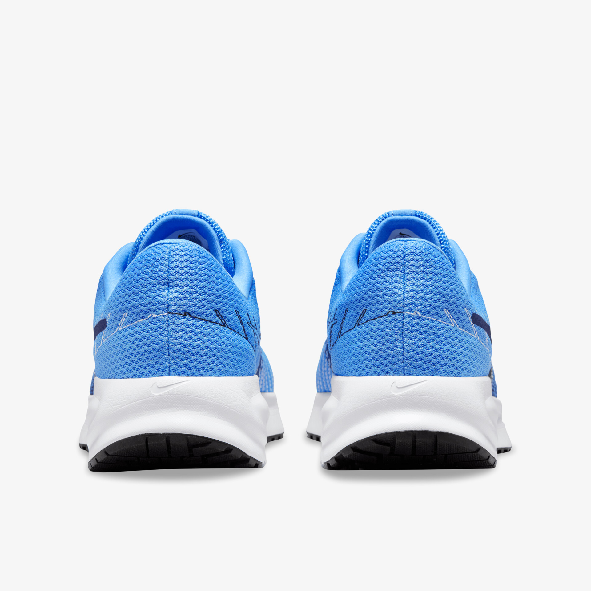 Nike Run Defy Herren Trainingsschuhe grau
