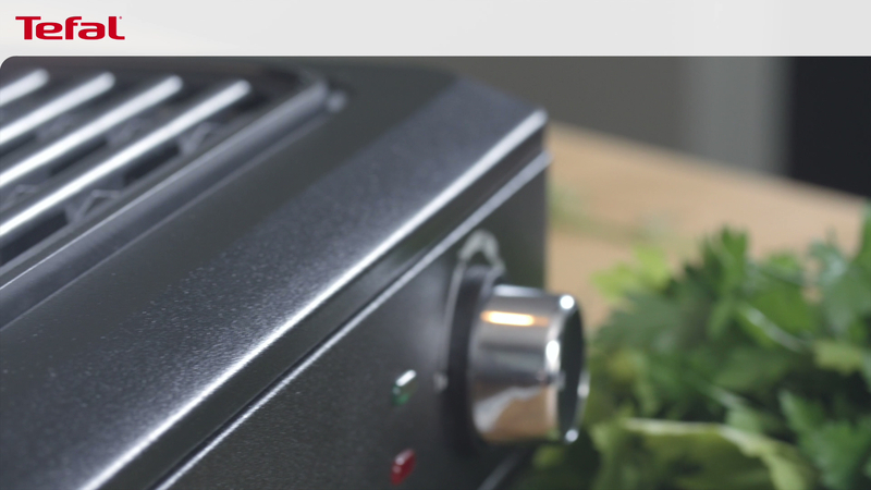 Barbecue d'intérieur à fumée réduite