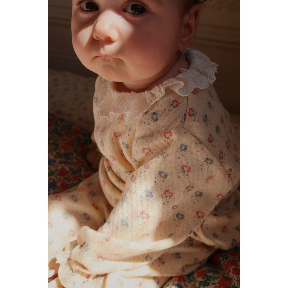 Køb Konges Sløjd Pipa Petite Sui Onesie GOTS