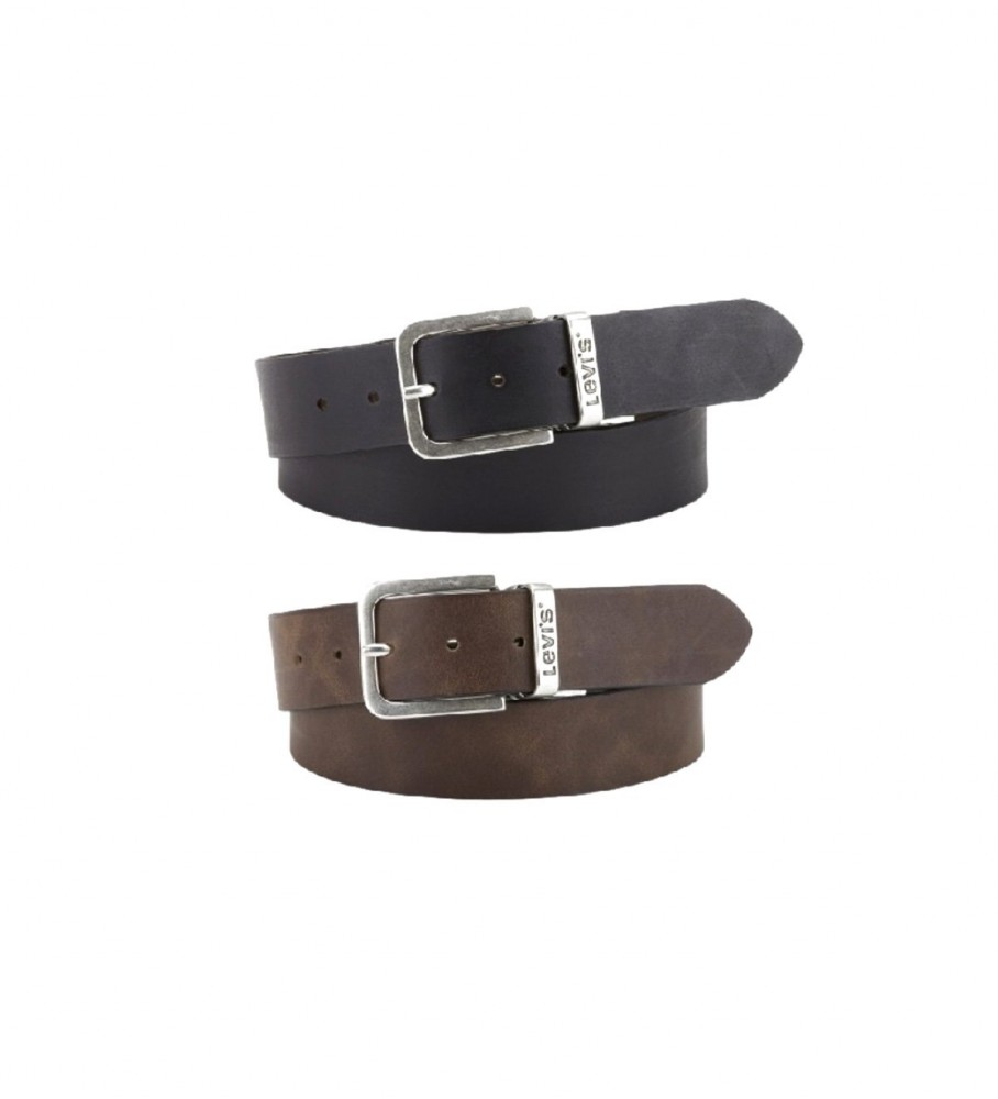Cinto reversível de couro Levi's nas cores marrom e preto.