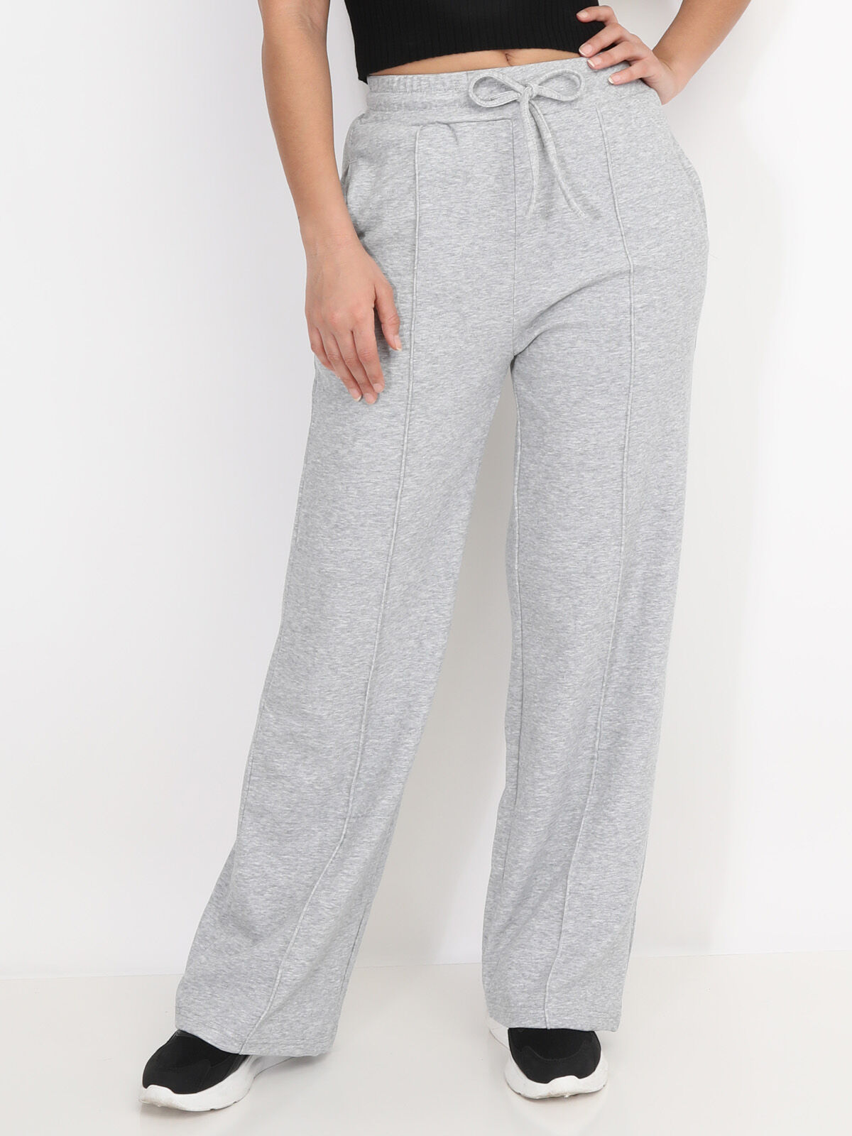 Jogging droit à coutures apparentes- Gris clair