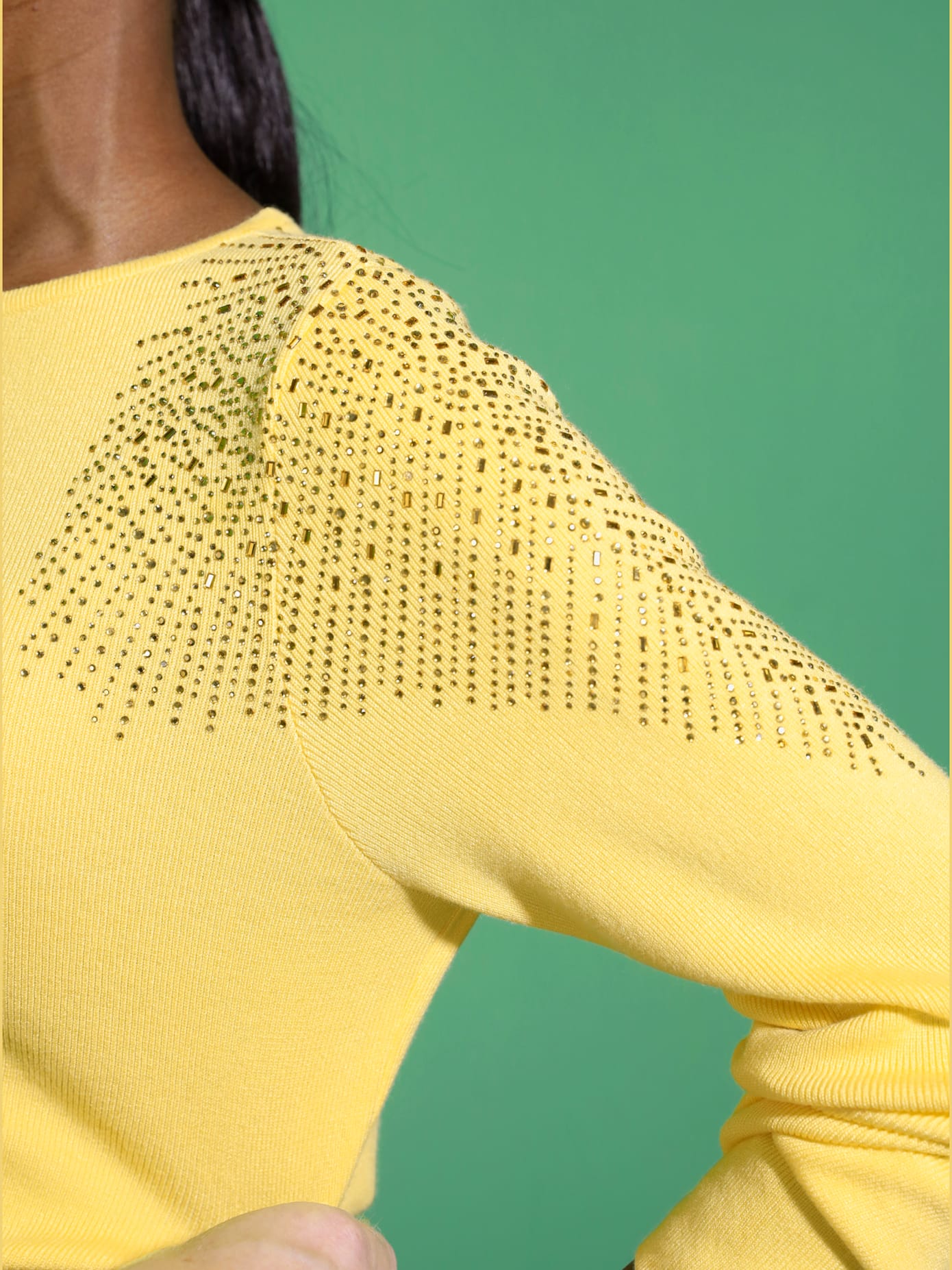Pull à manches longues jolies pierres brillantes fantaisie