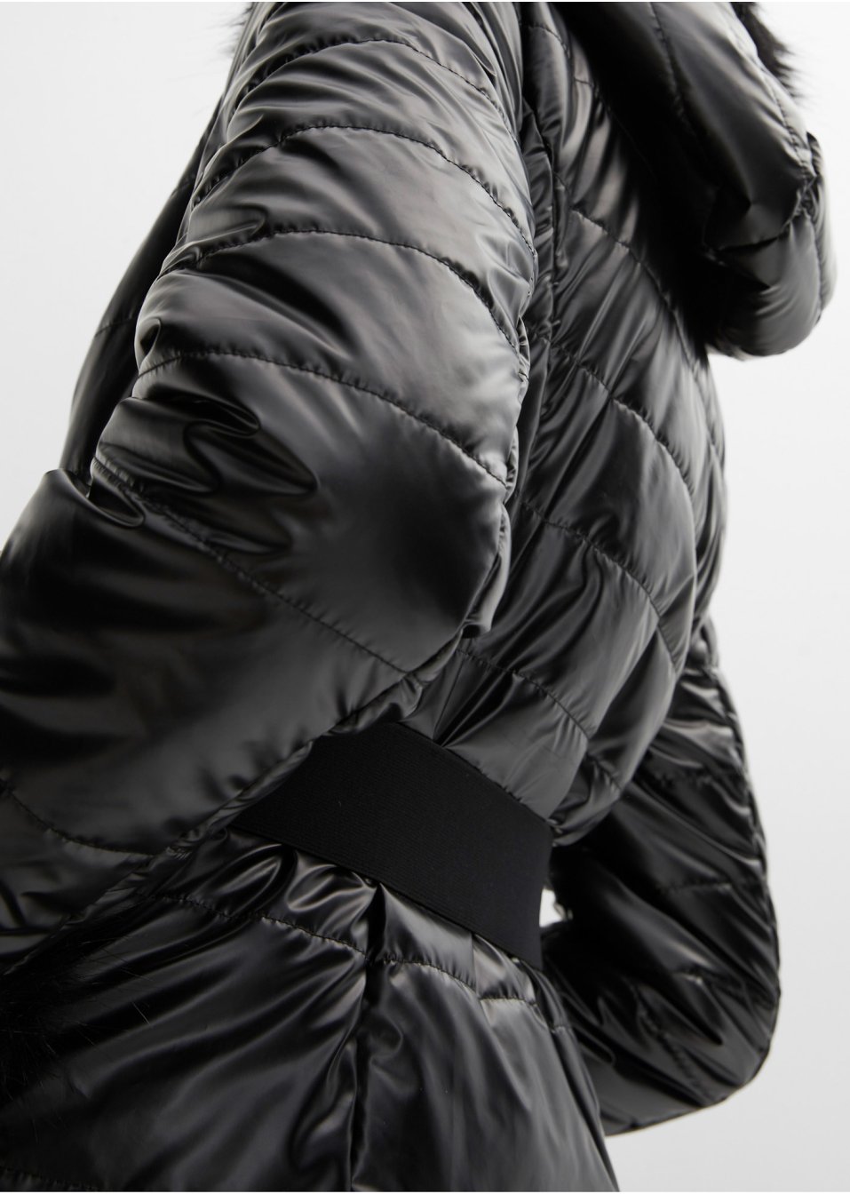 Veste au look brillant
