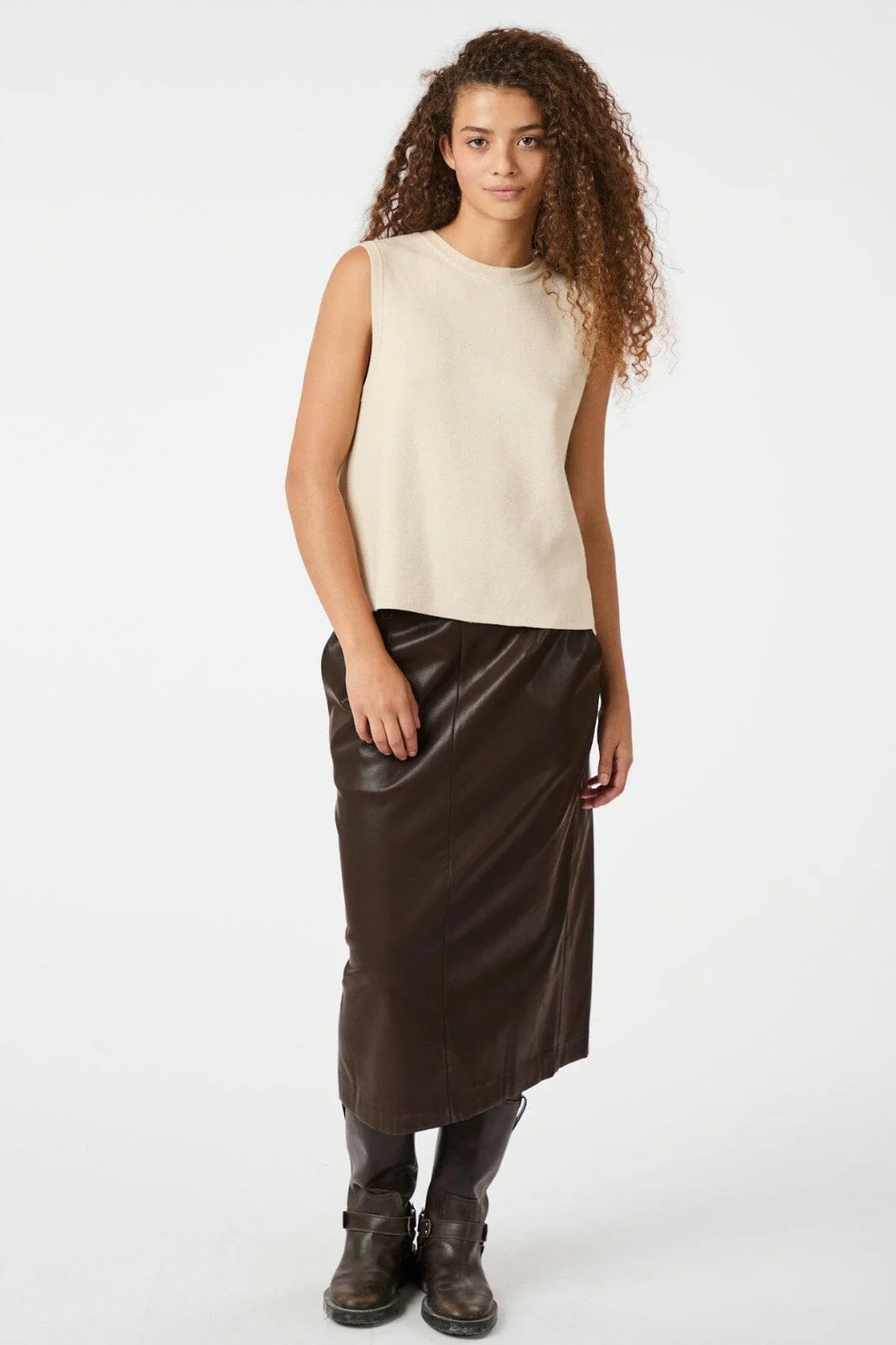 Neo Noir Nettie Faux Leather Skirt 164502 676 dark brown