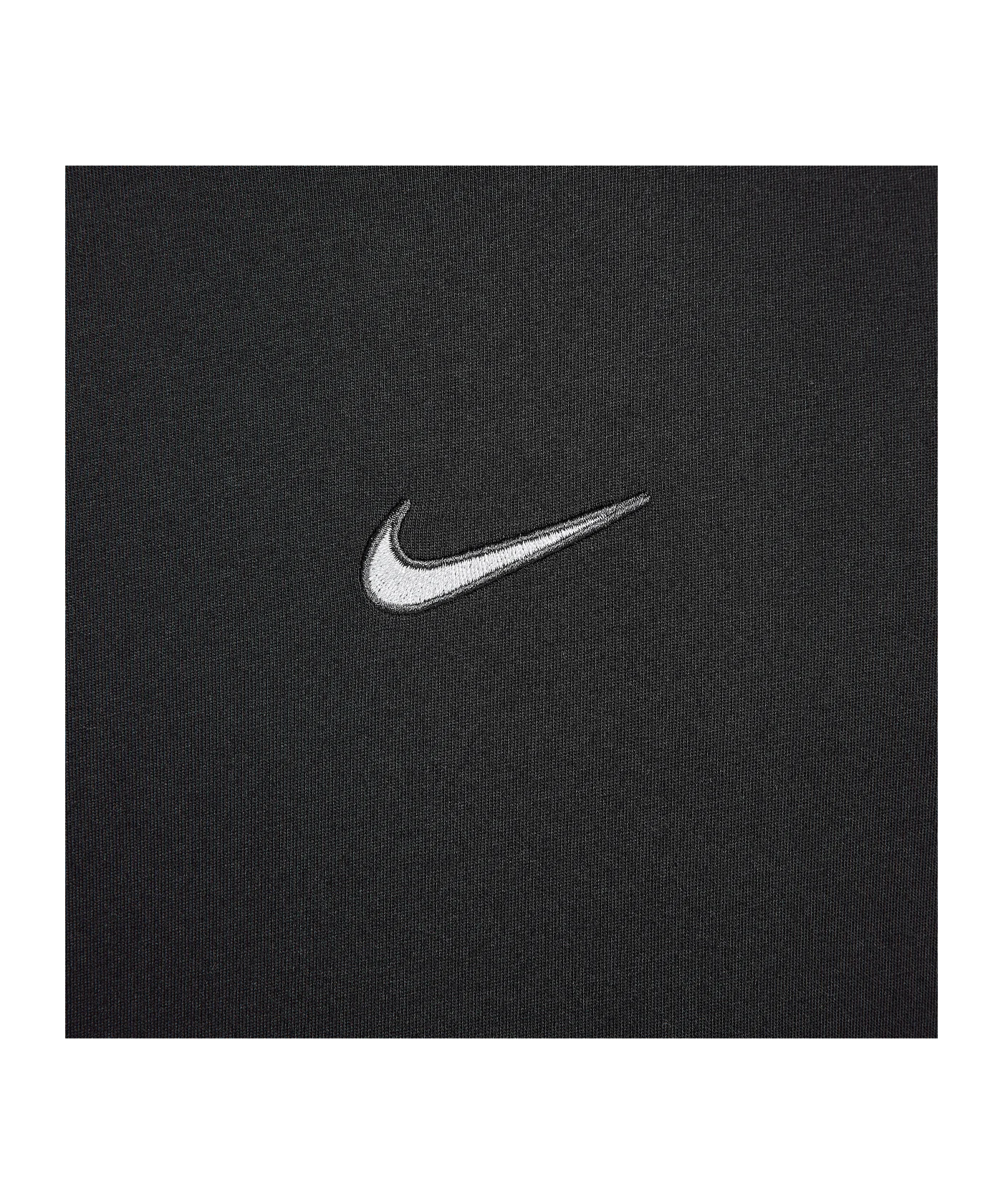 Nike Gprahic T-Shirt Schwarz F010