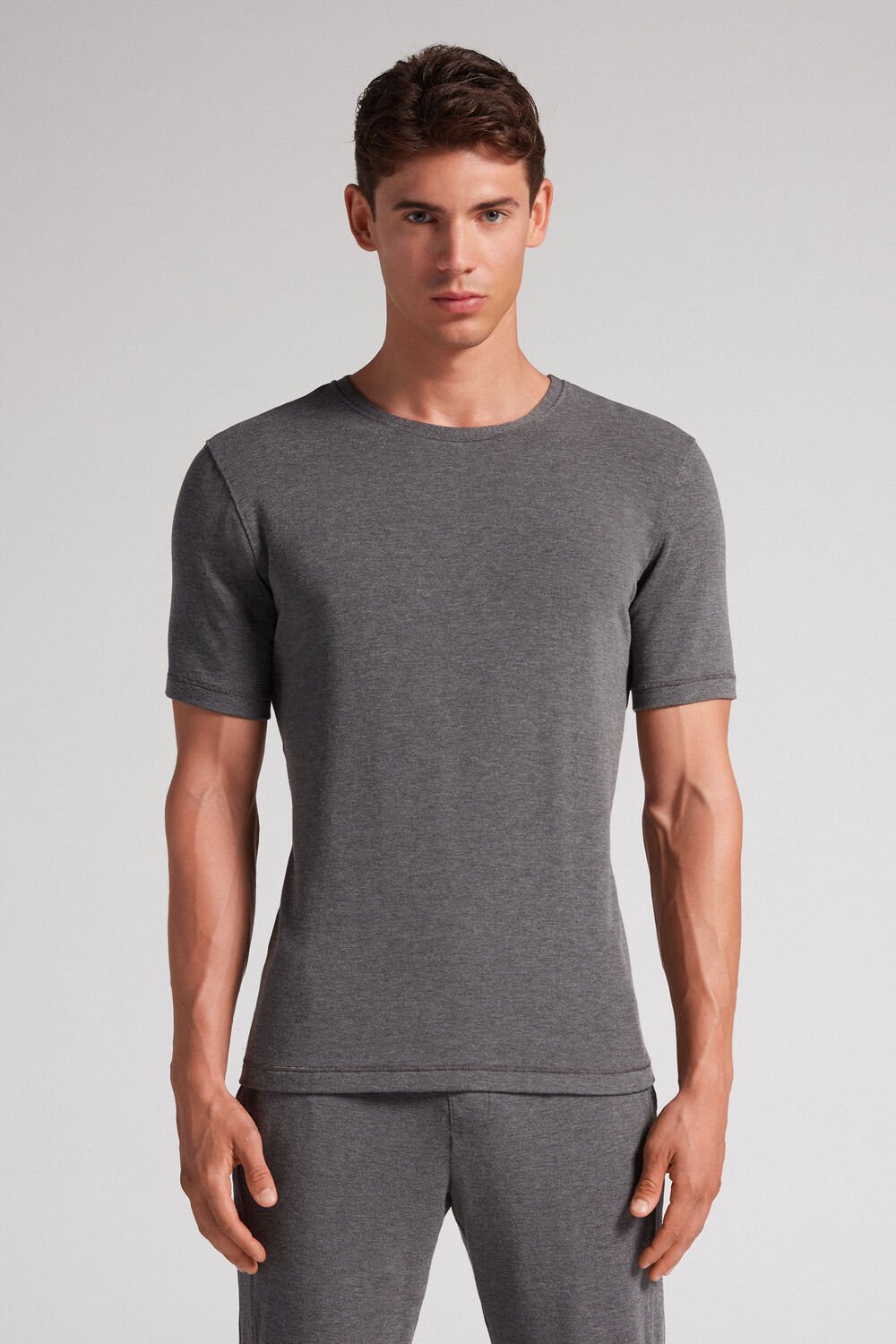 Blusa de manga curta em modal e cashmere