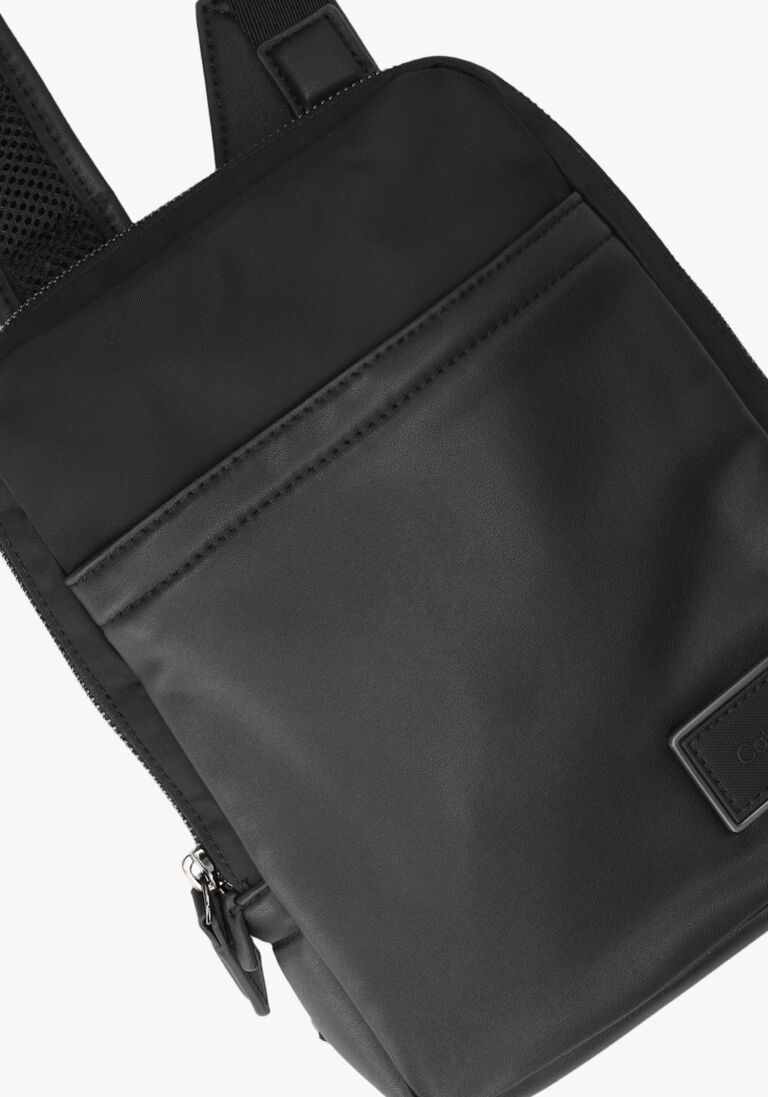 CALVIN KLEIN zwarte calvin klein reportertas ck elevated conv reporter