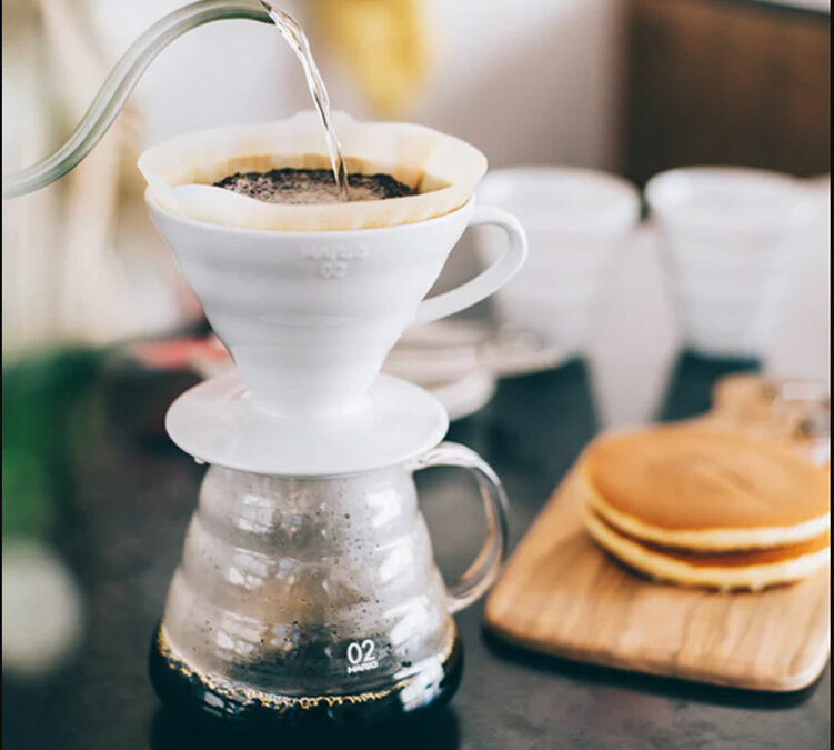Carafe HARIO 2-5 tasses en verre avec support pour V60