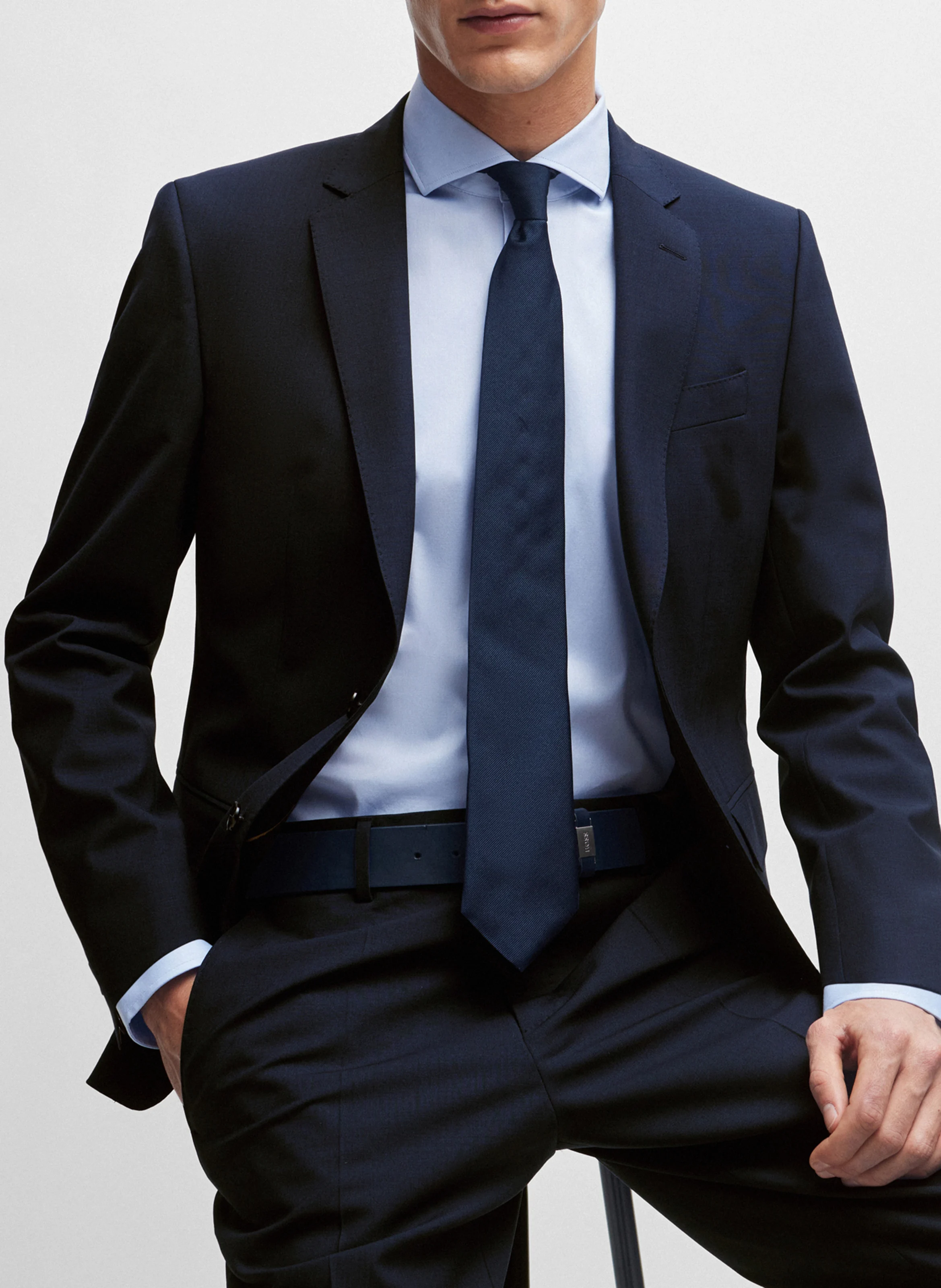 Costume slim-fit en laine mélangée | Bleu