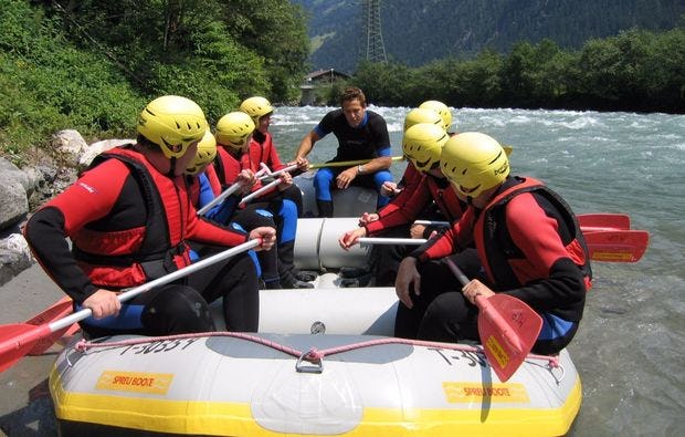 Schlauchboot-Tour auf dem Ziller in Mayrhofen | MYDAYS