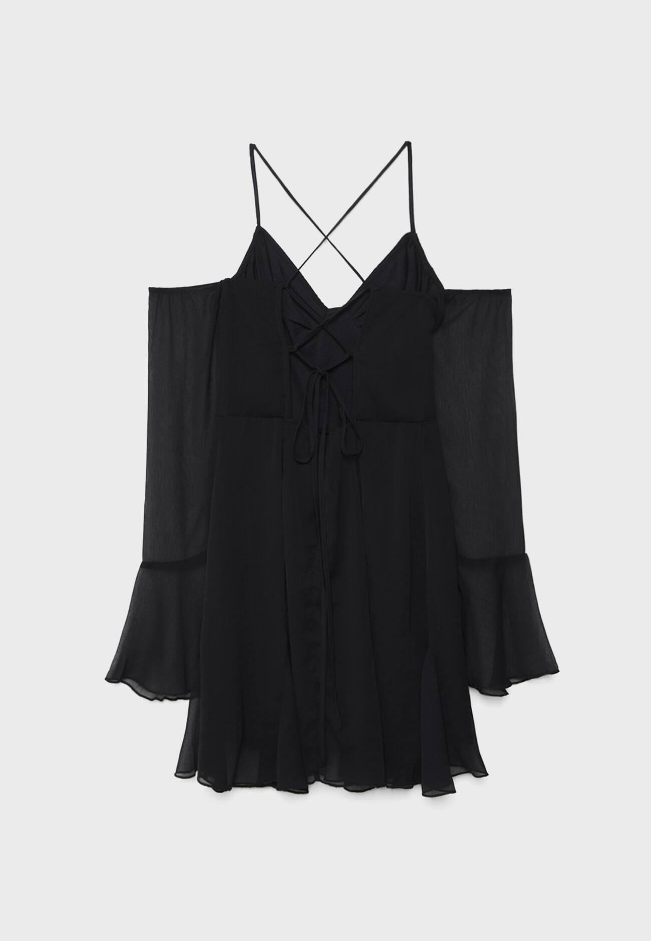 Vestido curto com babados e costas cruzadas.