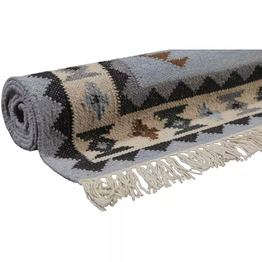 Green Looop Handweb-Teppich Blancard blau