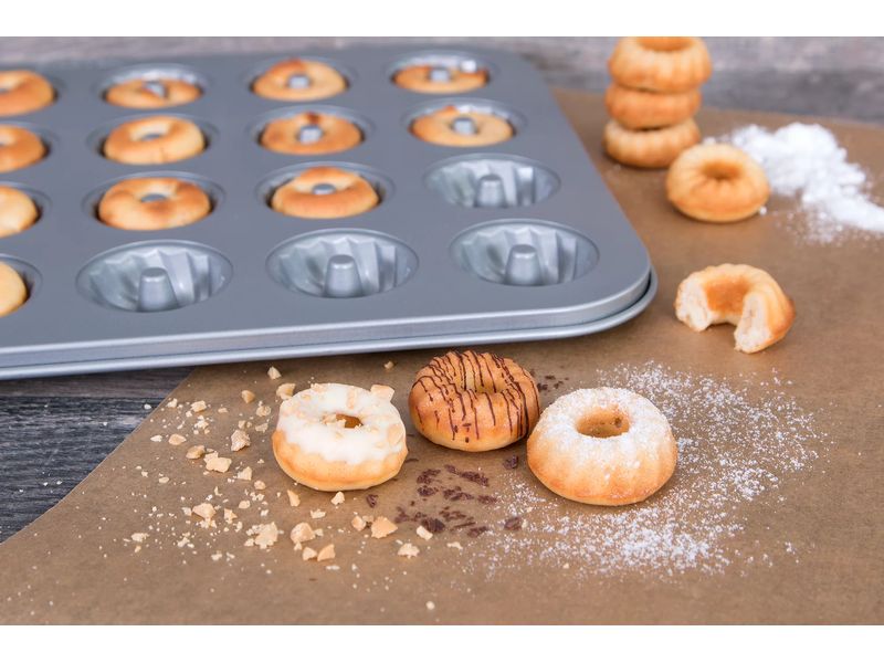 Städter Gugelhupf-Backform Konfekt 38 x 26 cm Form zum Backen von selbstgemachtem Konfekt Gugelhupf