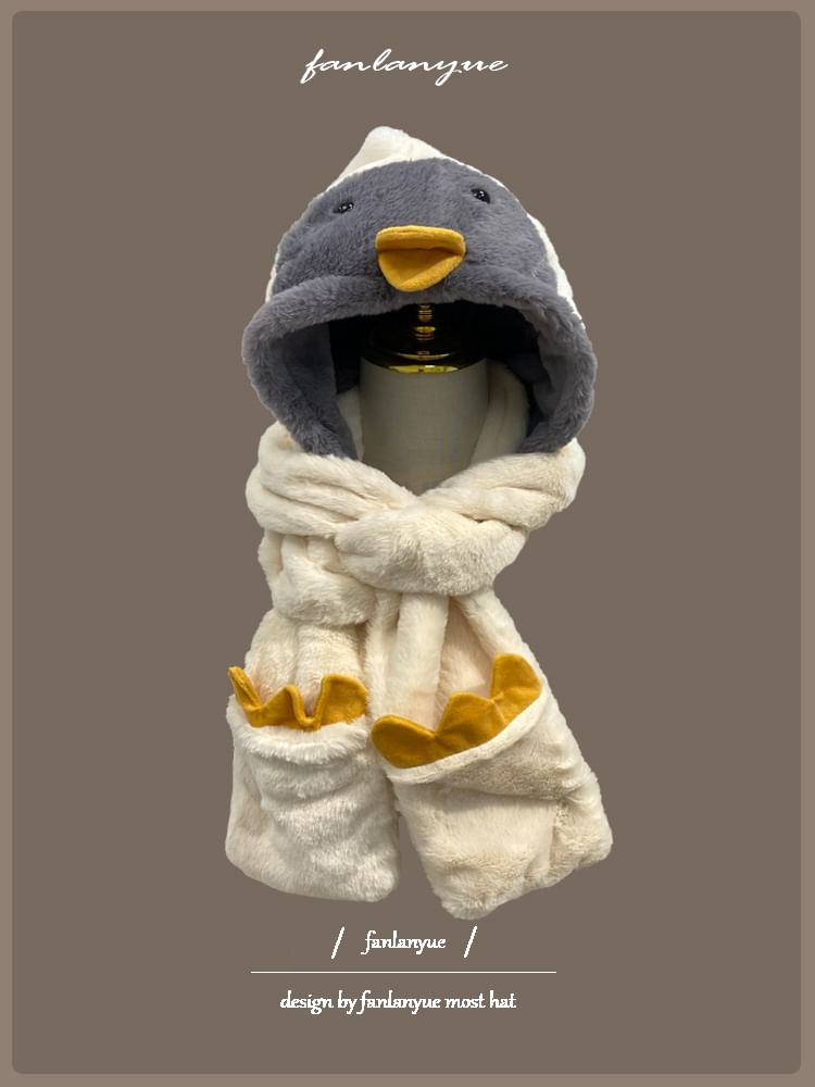 Zaalouk - Penguin Fluffy Hooded Scarf