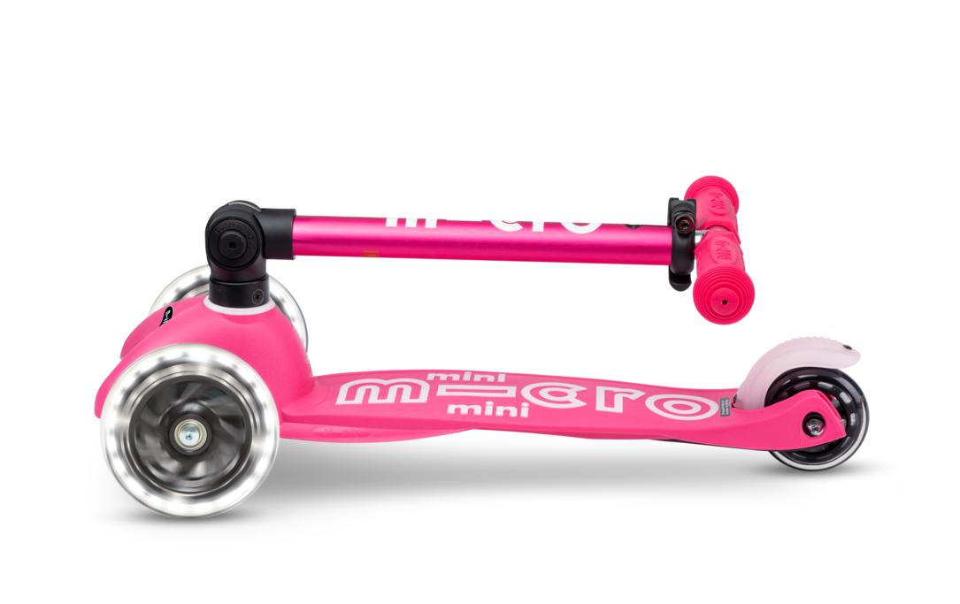 Kickboard Mini Micro Deluxe Foldable LED PinkKinder Scooter