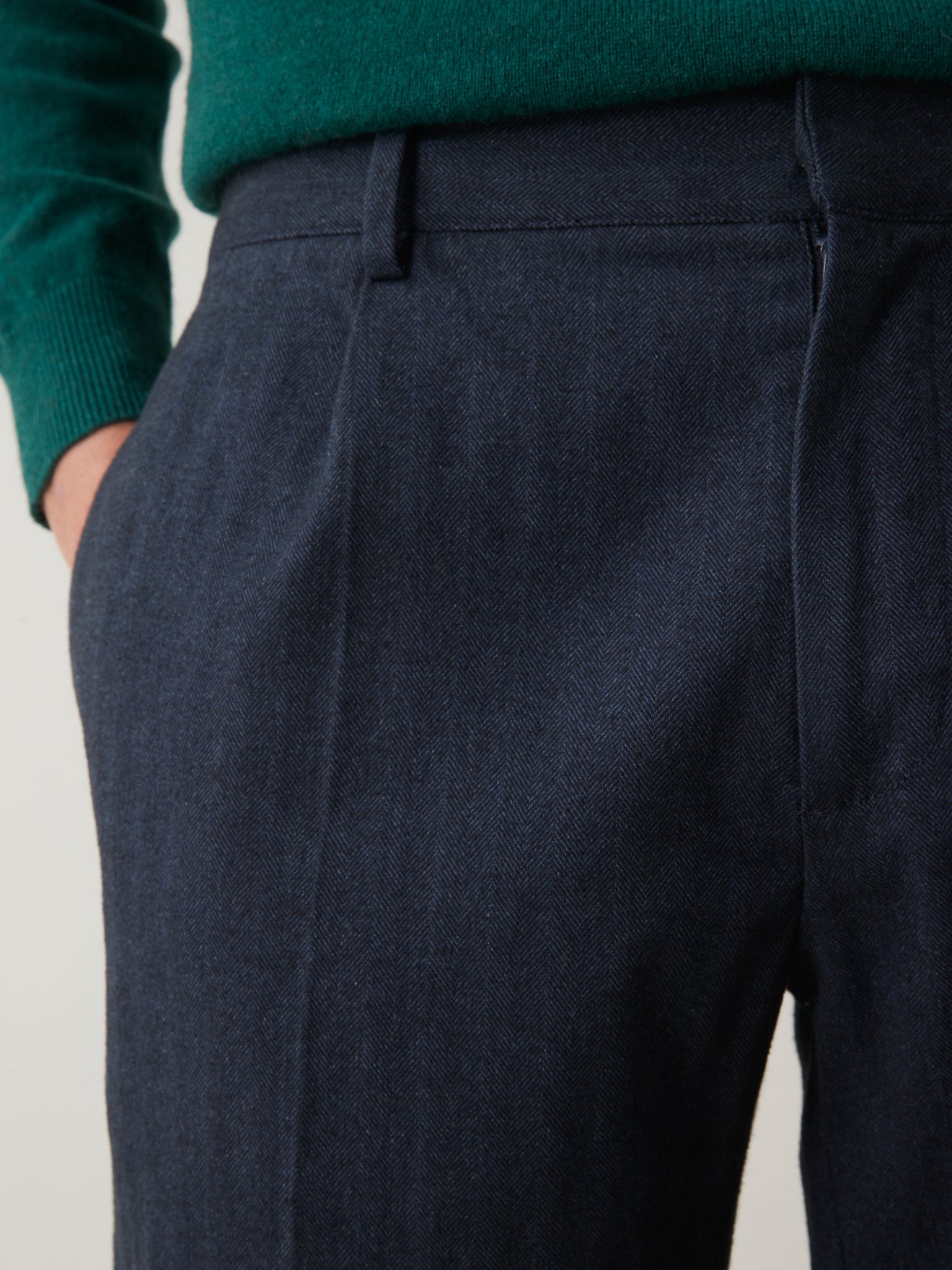 Pantalon chevrons taille élastiquée homme