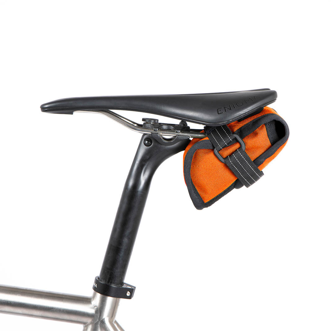 Restrap Sadeltaske, 0,6 Liter, Orange