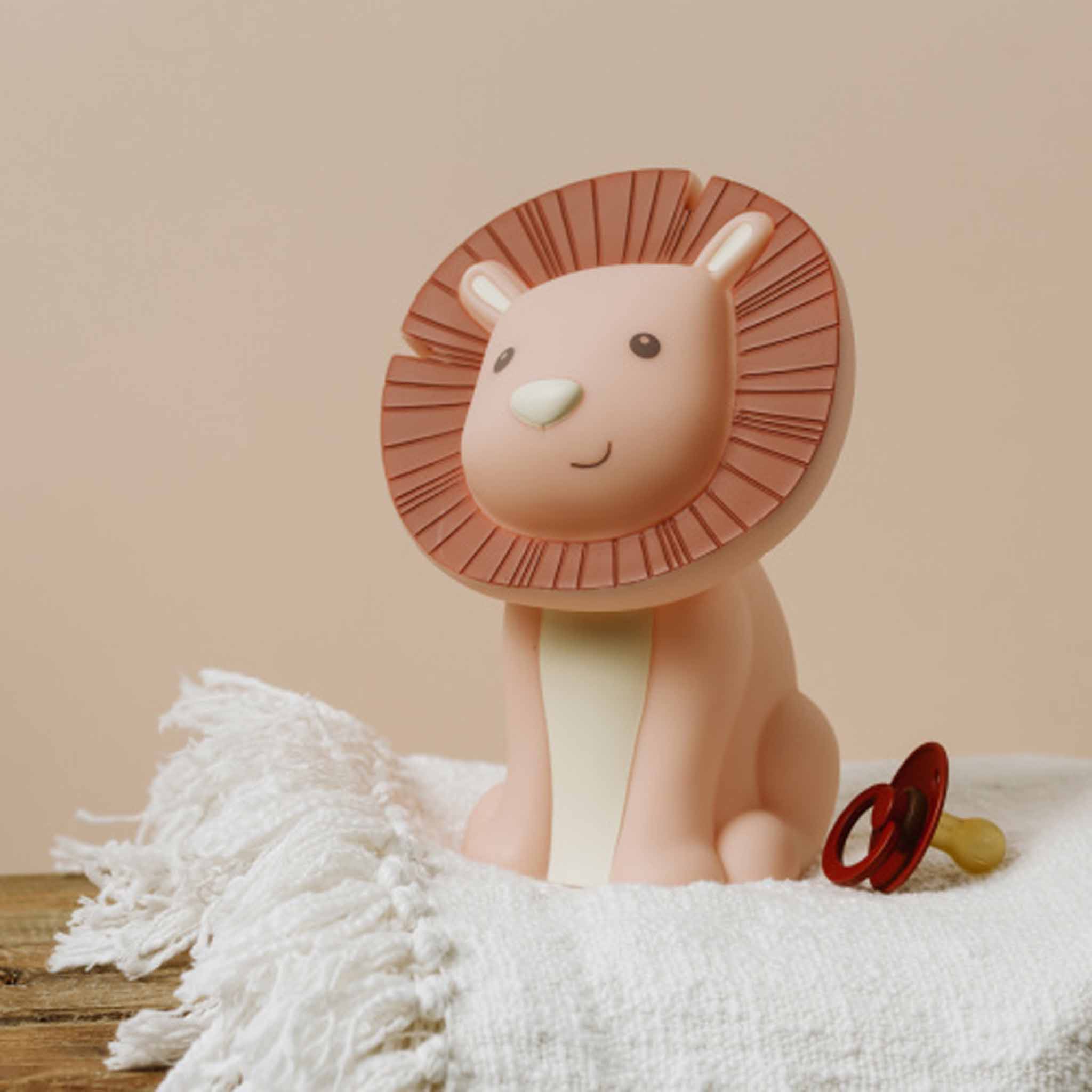Nachtlampe Hakuna Löwe LED Magnolia