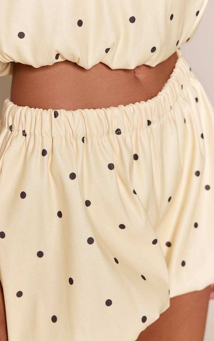 Citron Short Bouffant À Pois En Tissu Extensible Tissé Avec Haut Assorti