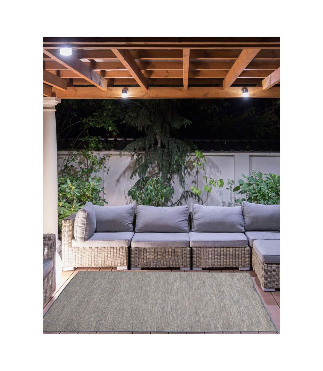 Tapis exterieur CHINAIO en polypropylène doux et soyeux OEKO TEX