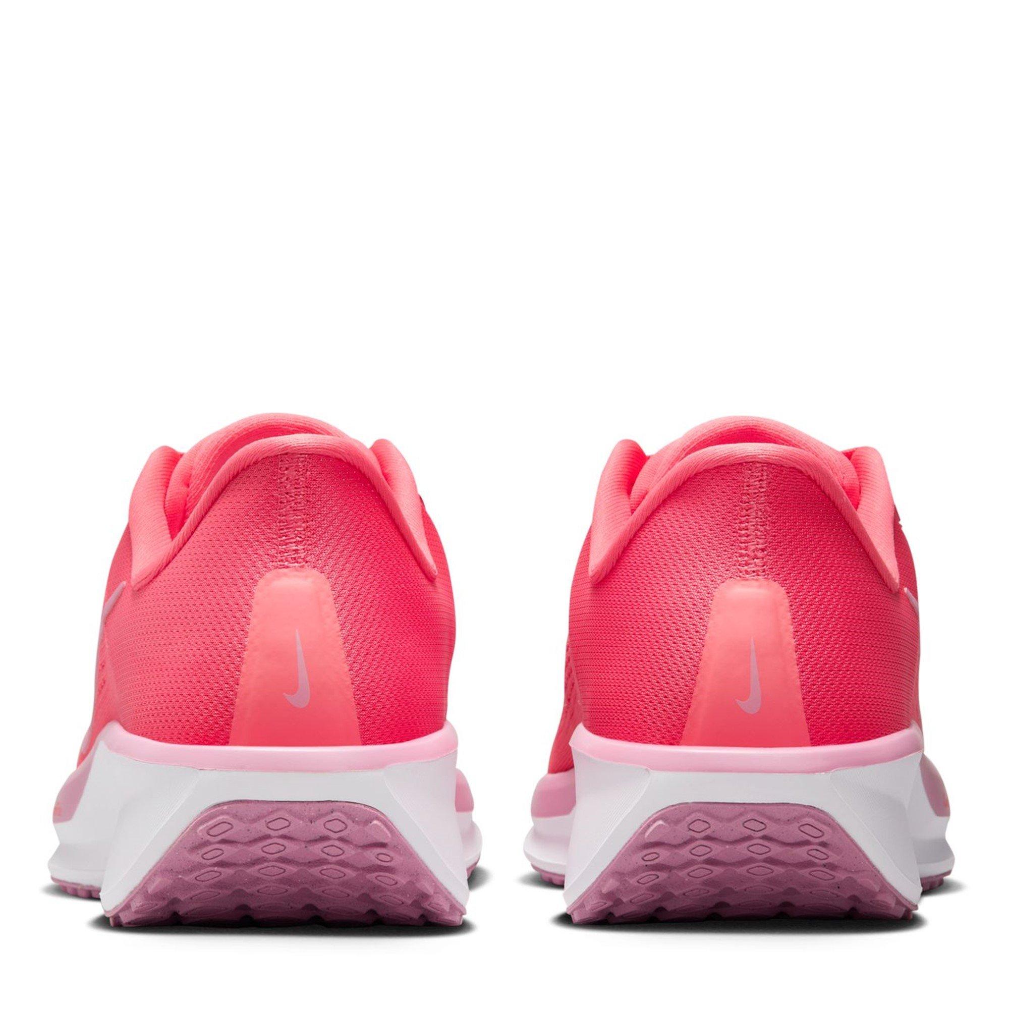 Nike Quest 6 Womens Road Running Shoes