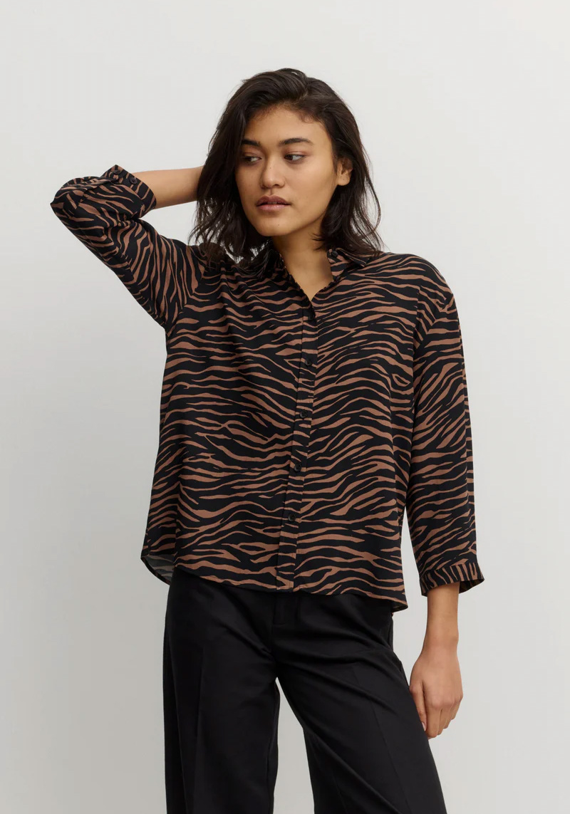 Recolution Bluse Cypress Zebra Cognac Brown