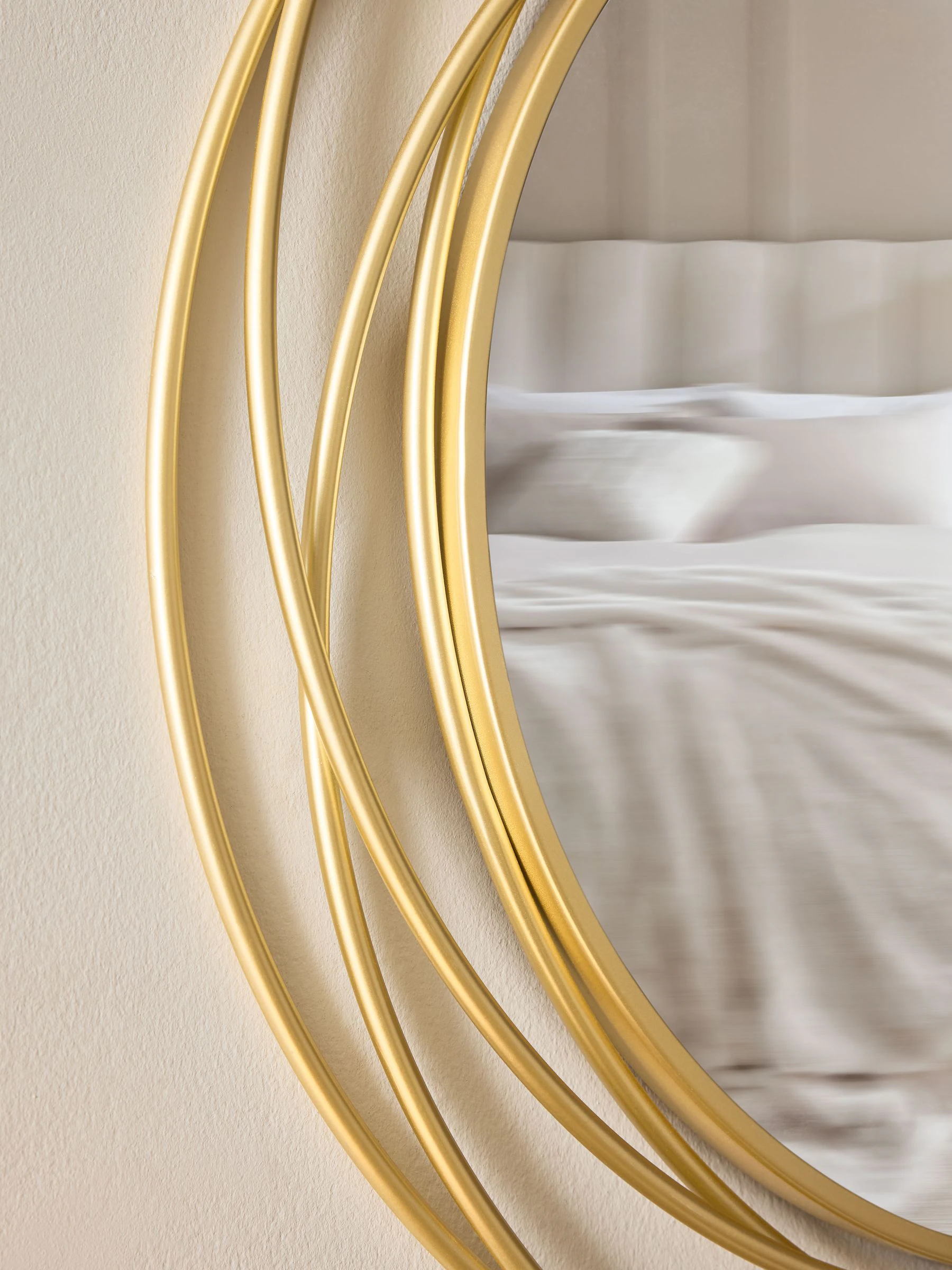 Contemporary Wire 60cm Wall Mirror