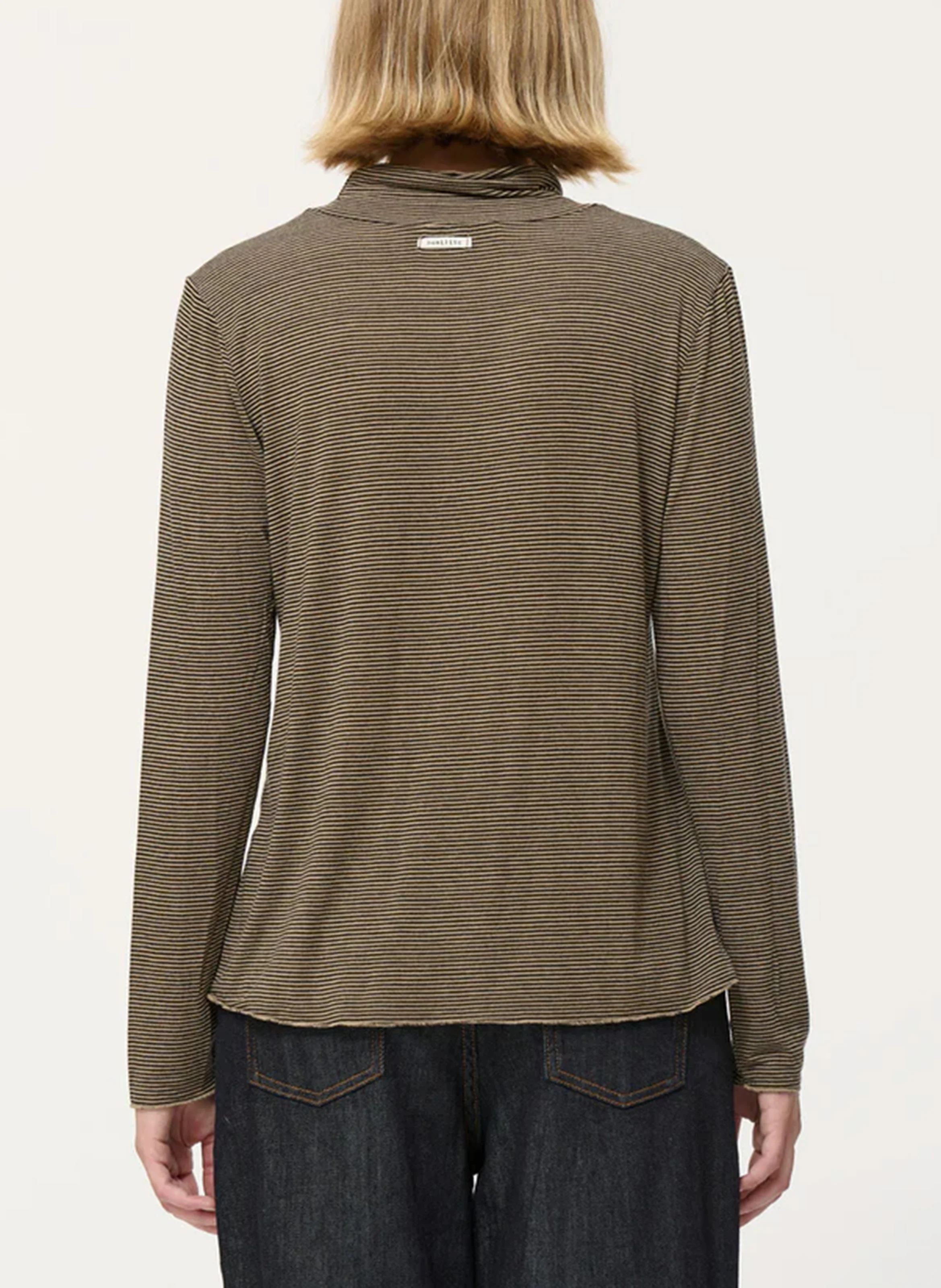 Tee-shirt col roulé rayé | Noir