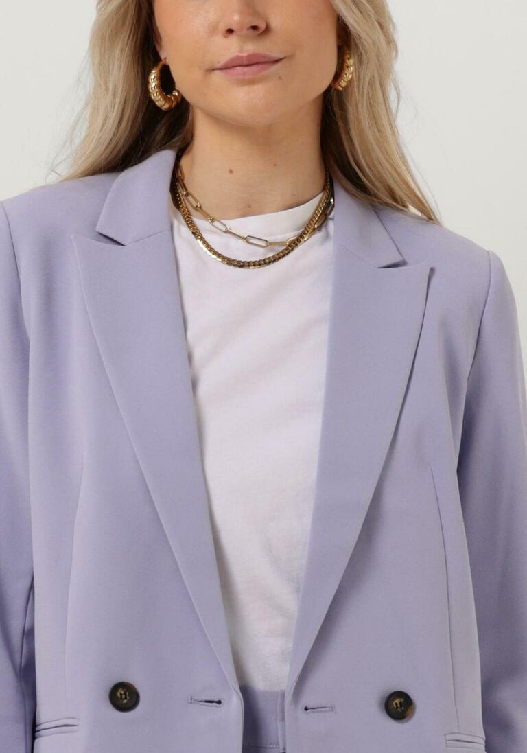 MY ESSENTIAL WARDROBE lila my essential wardrobe blazer 27 the tailored blazer