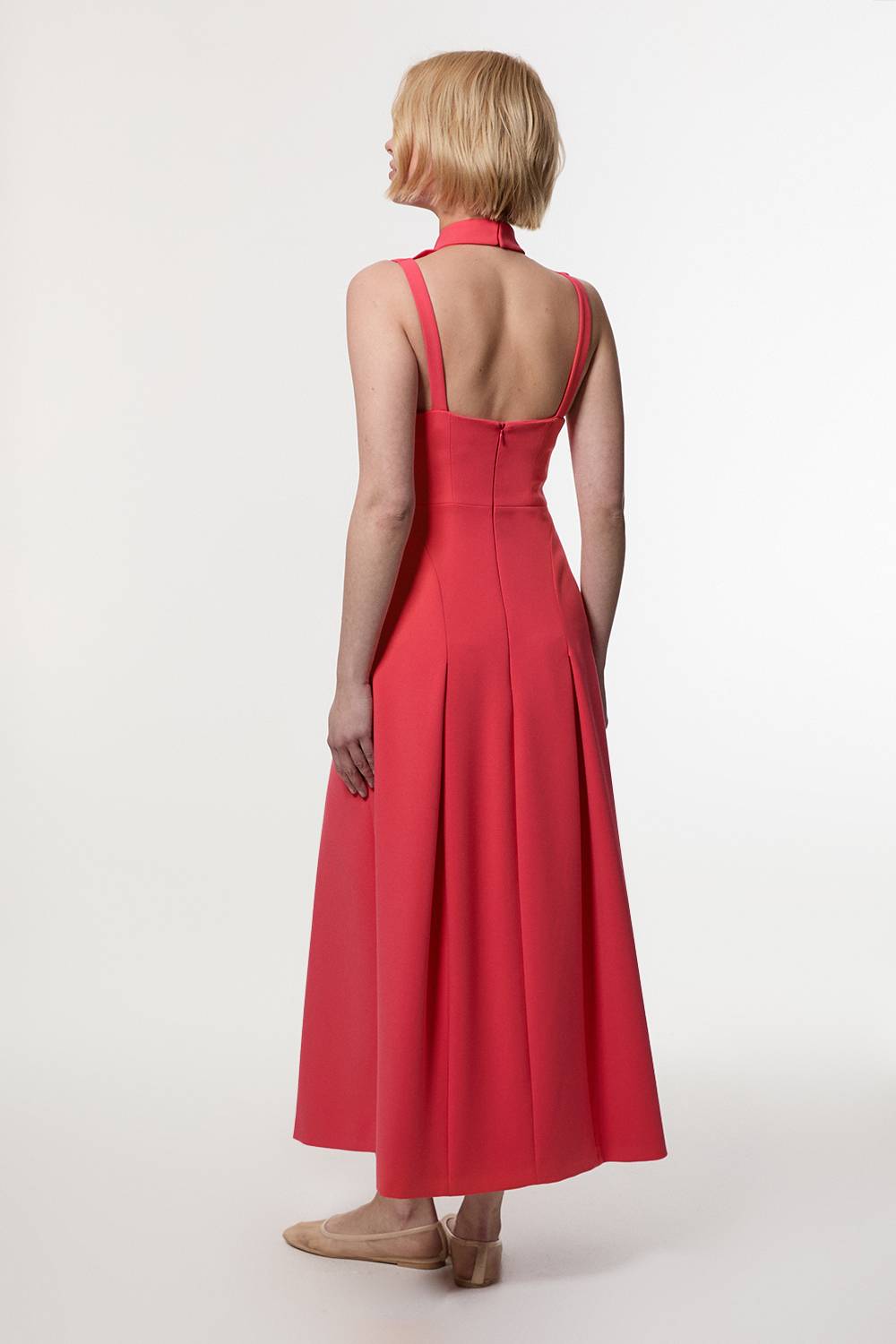 KarenMillen Robe maxi ajustée stretch à encolure haute et dos ouvert