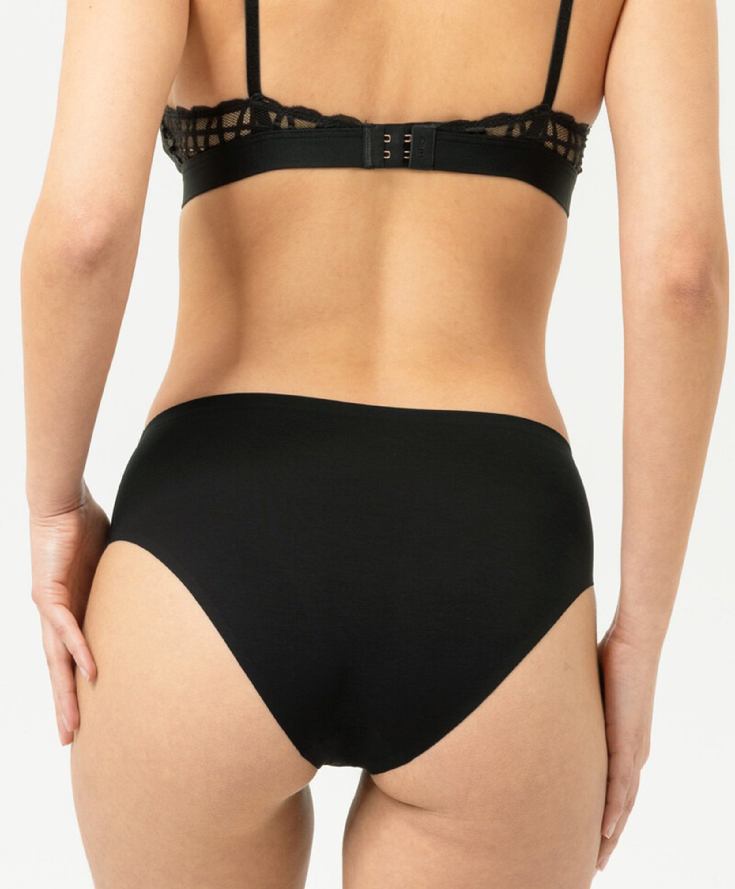 Mey Dames string zwart