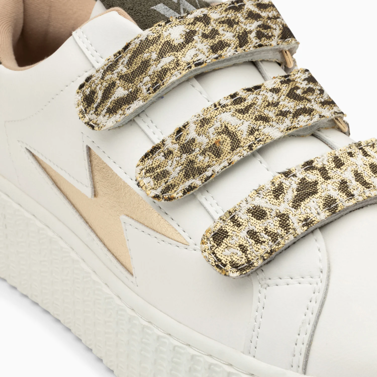 Sneakers-Baskets éclair Lyanna blanc et or à scratchs léopard kaki