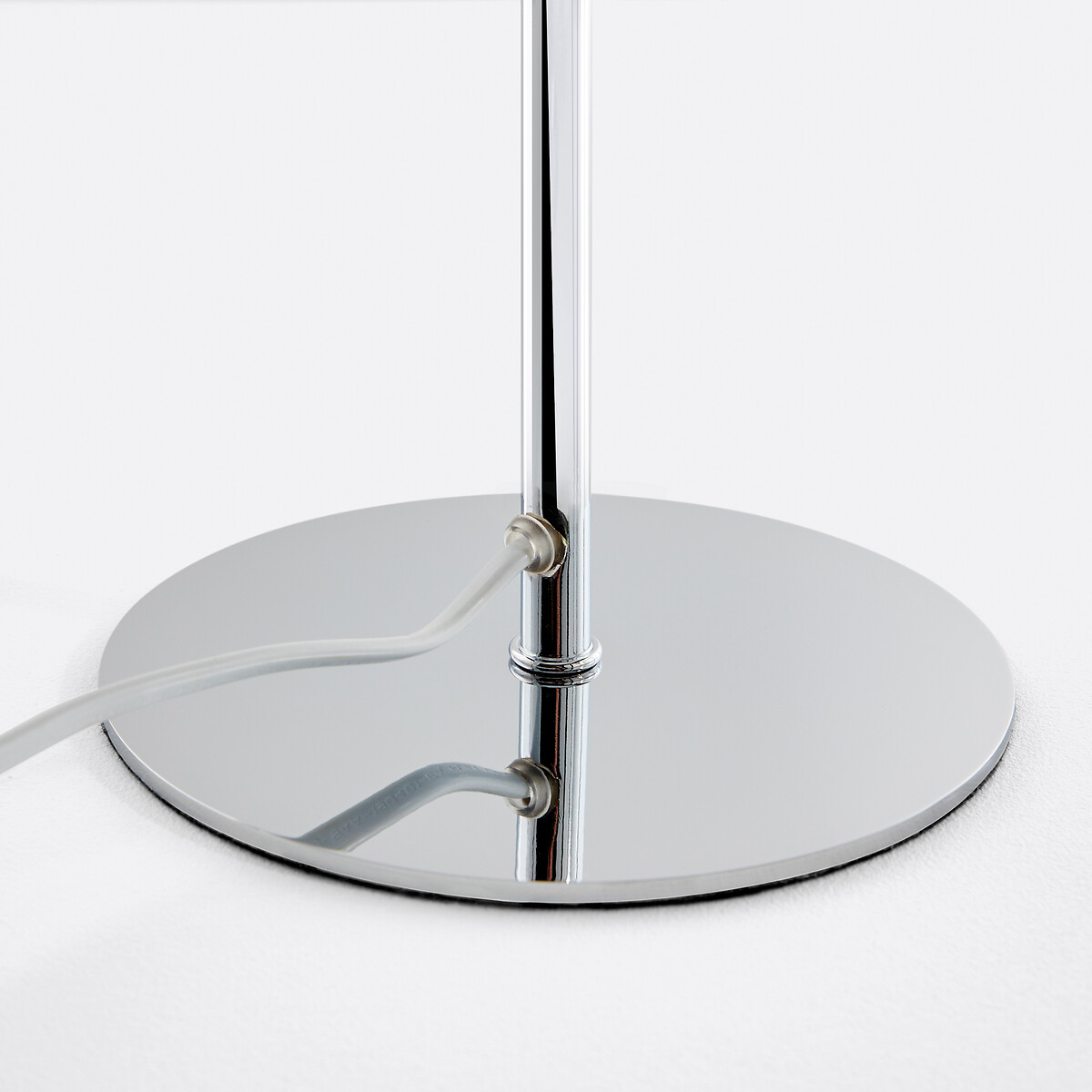LA REDOUTE INTERIEURS<br>Candeeiro de mesa cromado, Capi
