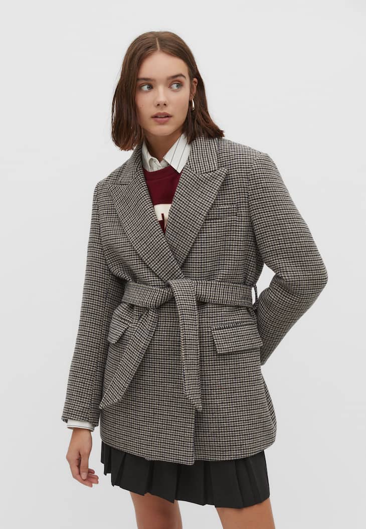 Blazer de tecido pesado com cinto