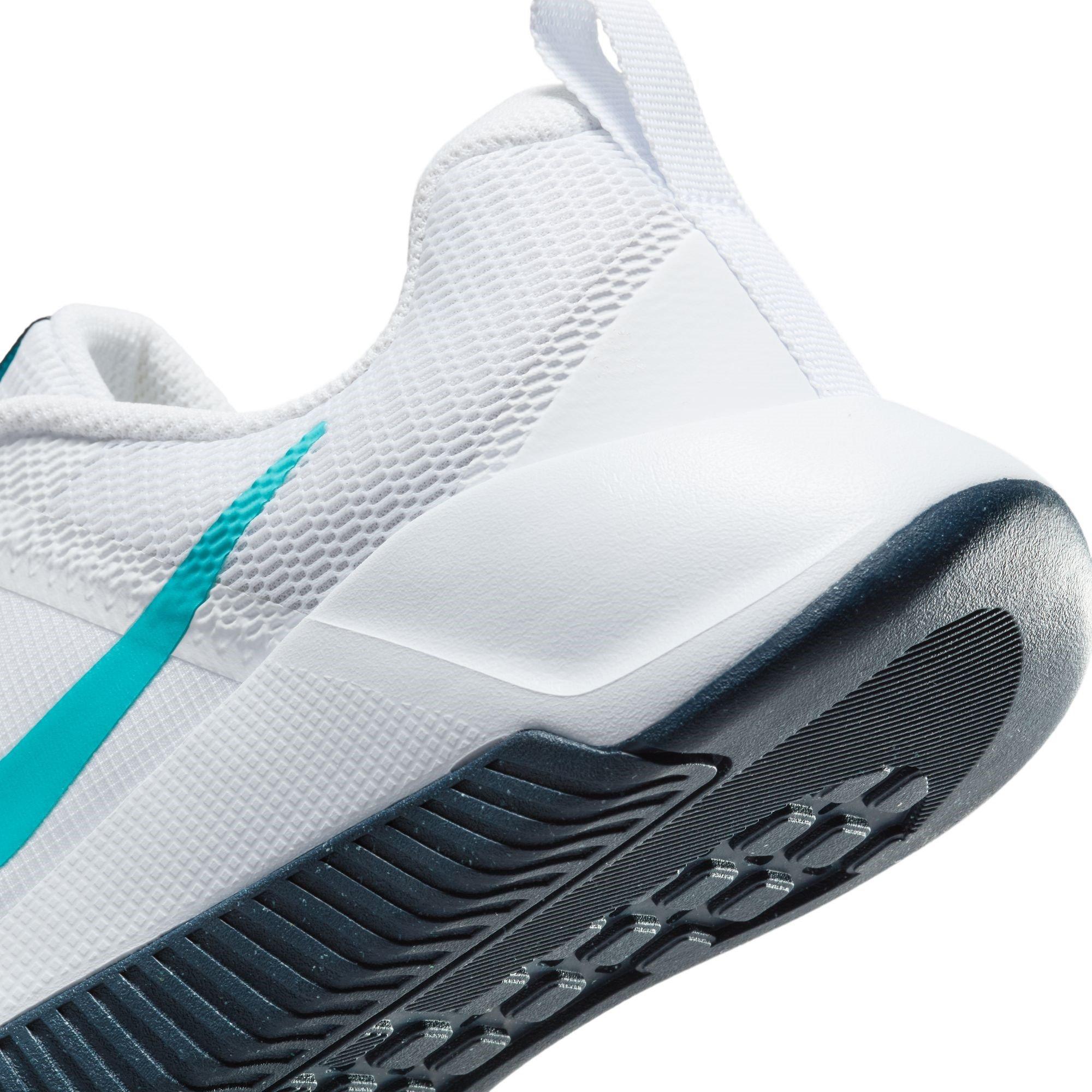 Nike MC Trainer 3 Womens Workout Shoes