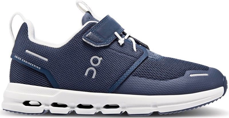 On Running - Cloud Play - Hardloopschoen - Midnight White - 100% Gerecycled Polyester