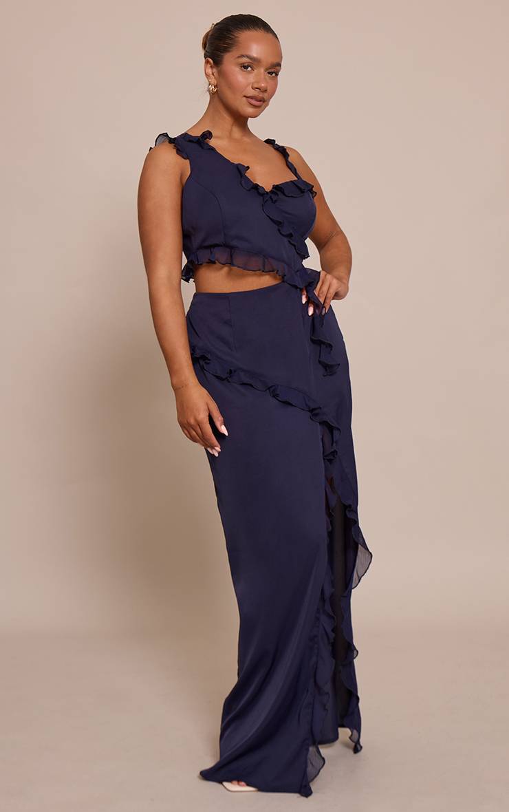 Bleu Marine Robe Maxi En Mousseline À Découpes Et Volants Ajustée