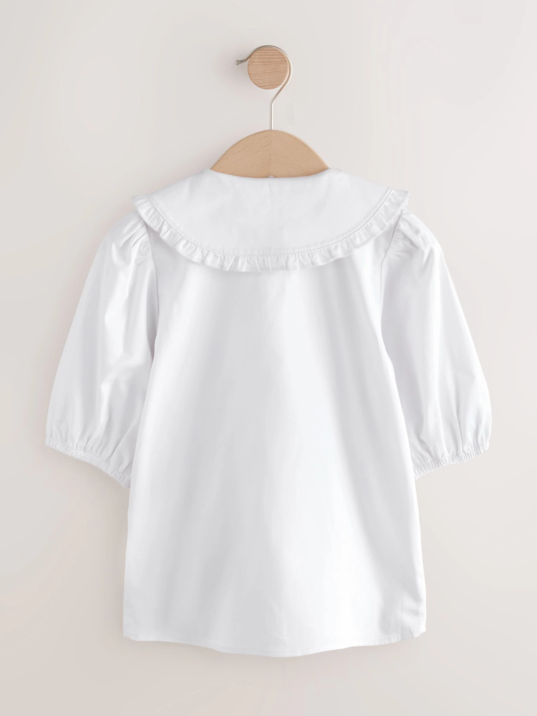 Wit - Schoolblouse met klittenbandsluiting, kraag met ruches en hoog aandeel katoen (3-14jr)
