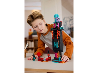 LEGO De Enderman toren (21279)